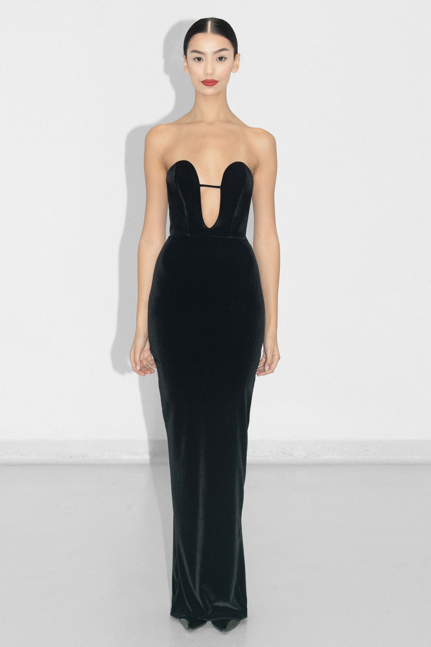 Cut-Out Velvet Gown VESTIAIRE D'UN OISEAU LIBRE