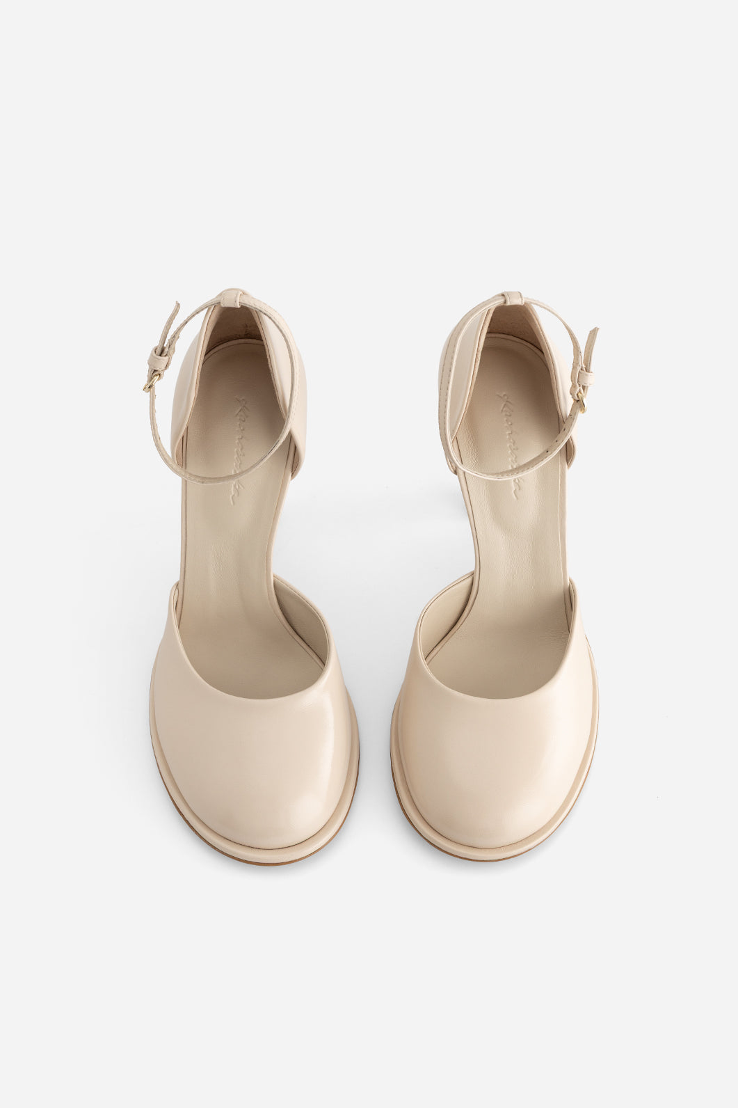 AMANDA LEATHER PUMPS IN TOFU SHADE KACHOROVSKA
