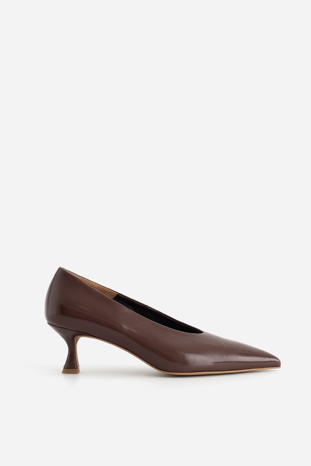 NELLIE BROWN LEATHER PUMPS KACHOROVSKA