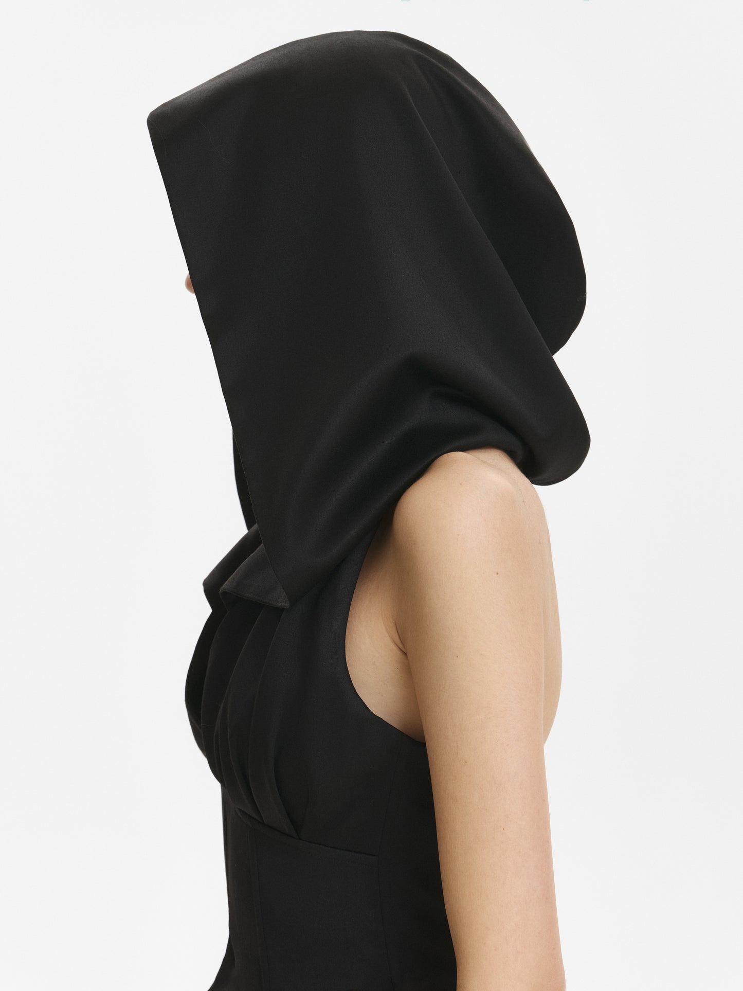 Hooded corset vest VESTIAIRE D'UN OISEAU LIBRE