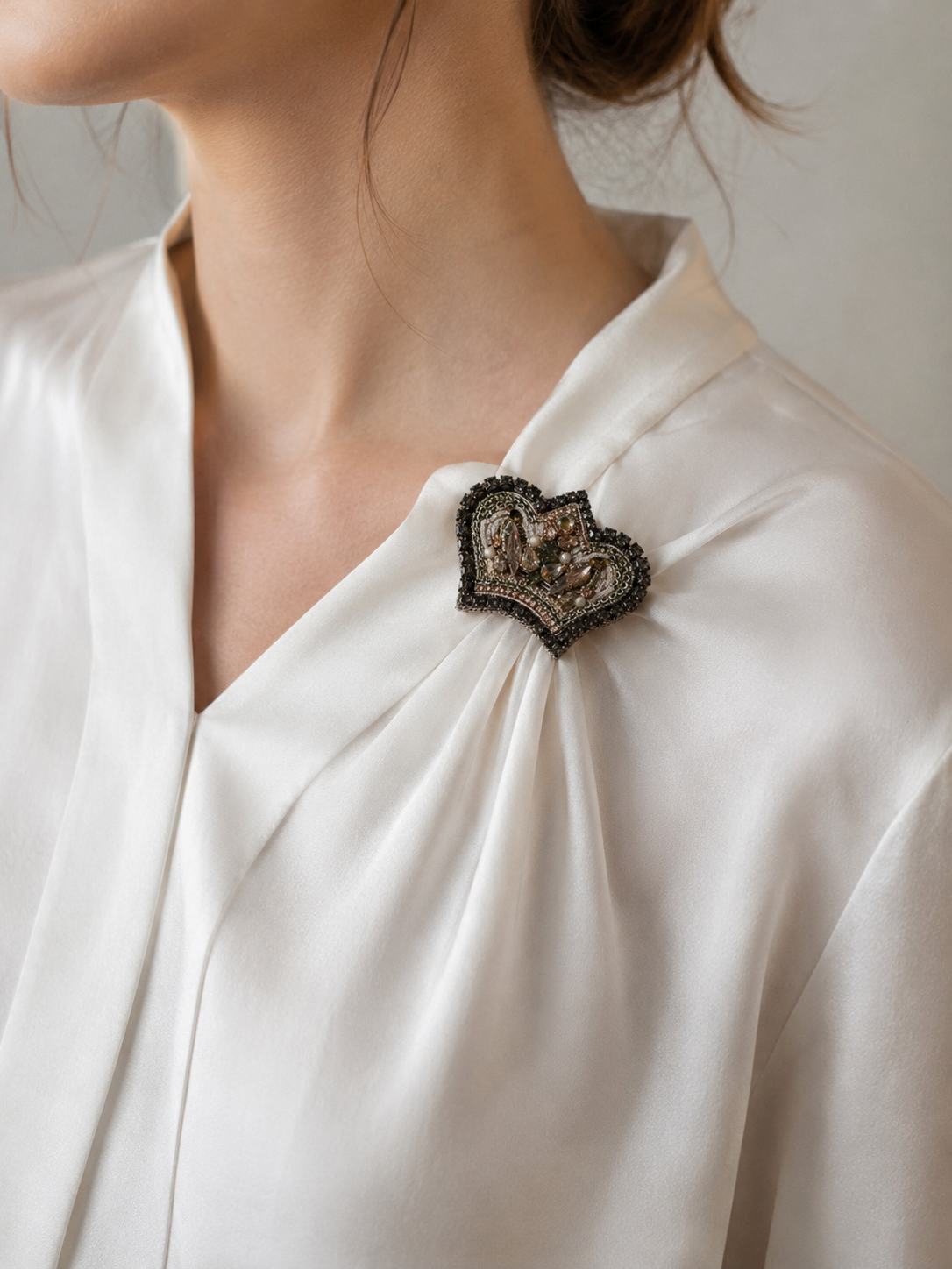 Handmade Crown Brooch - YS (Pre-Owned)