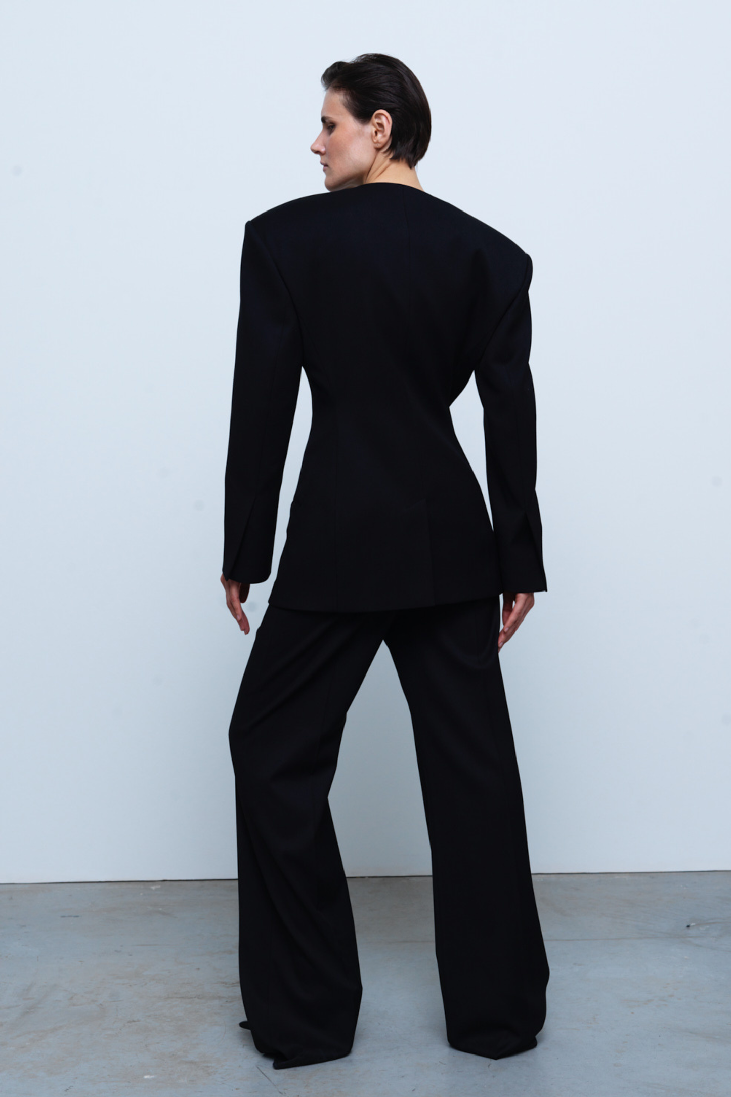 JACKET #02 — Fitted Hourglass Blazer GUDU