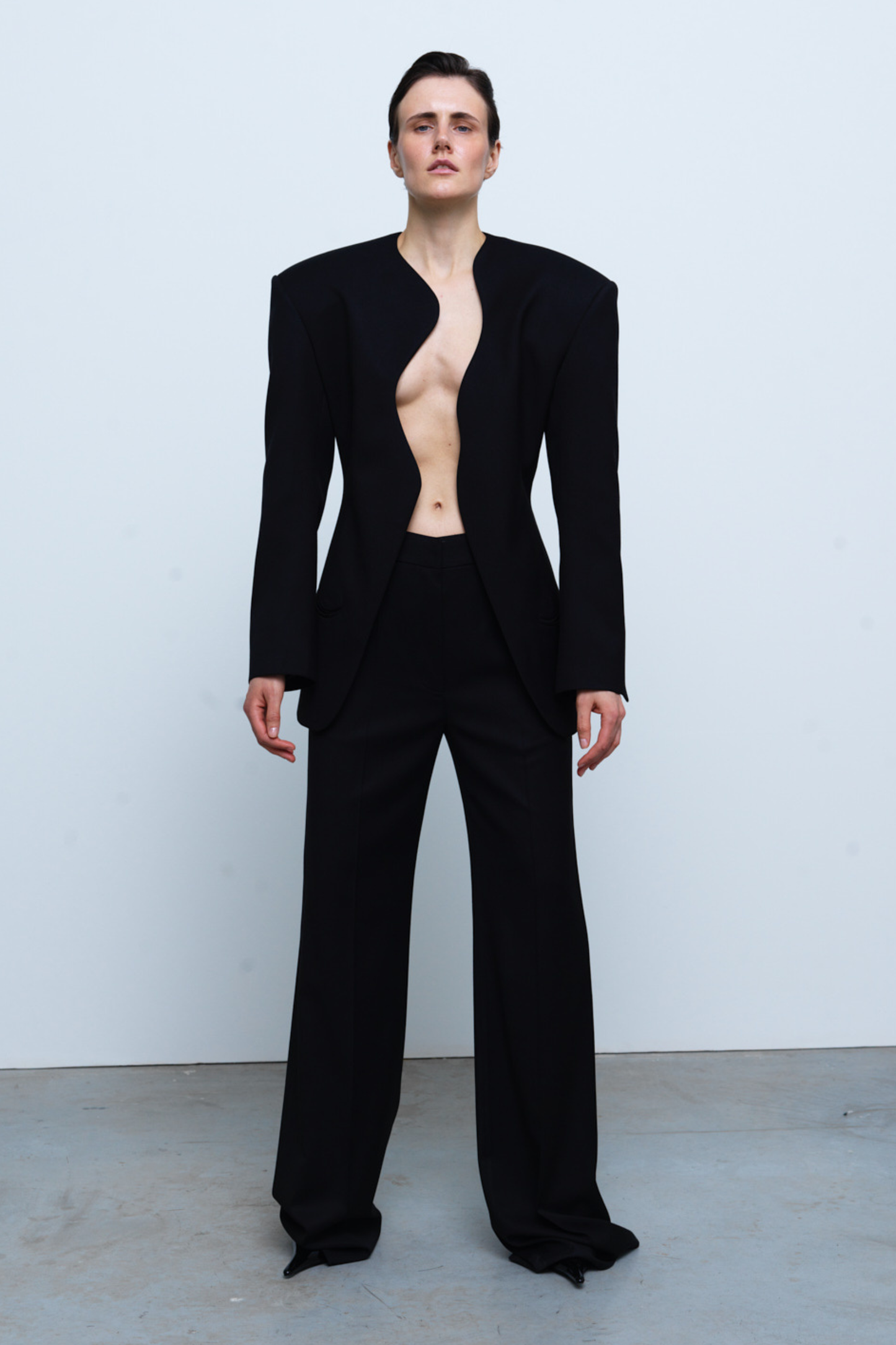 JACKET #02 — Fitted Hourglass Blazer GUDU