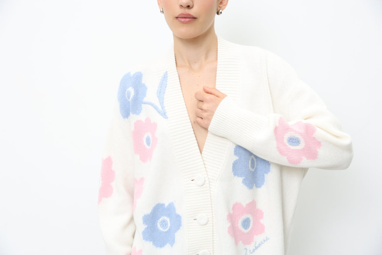 Oversized Cardigan With Embroidered Flowers 91LAB