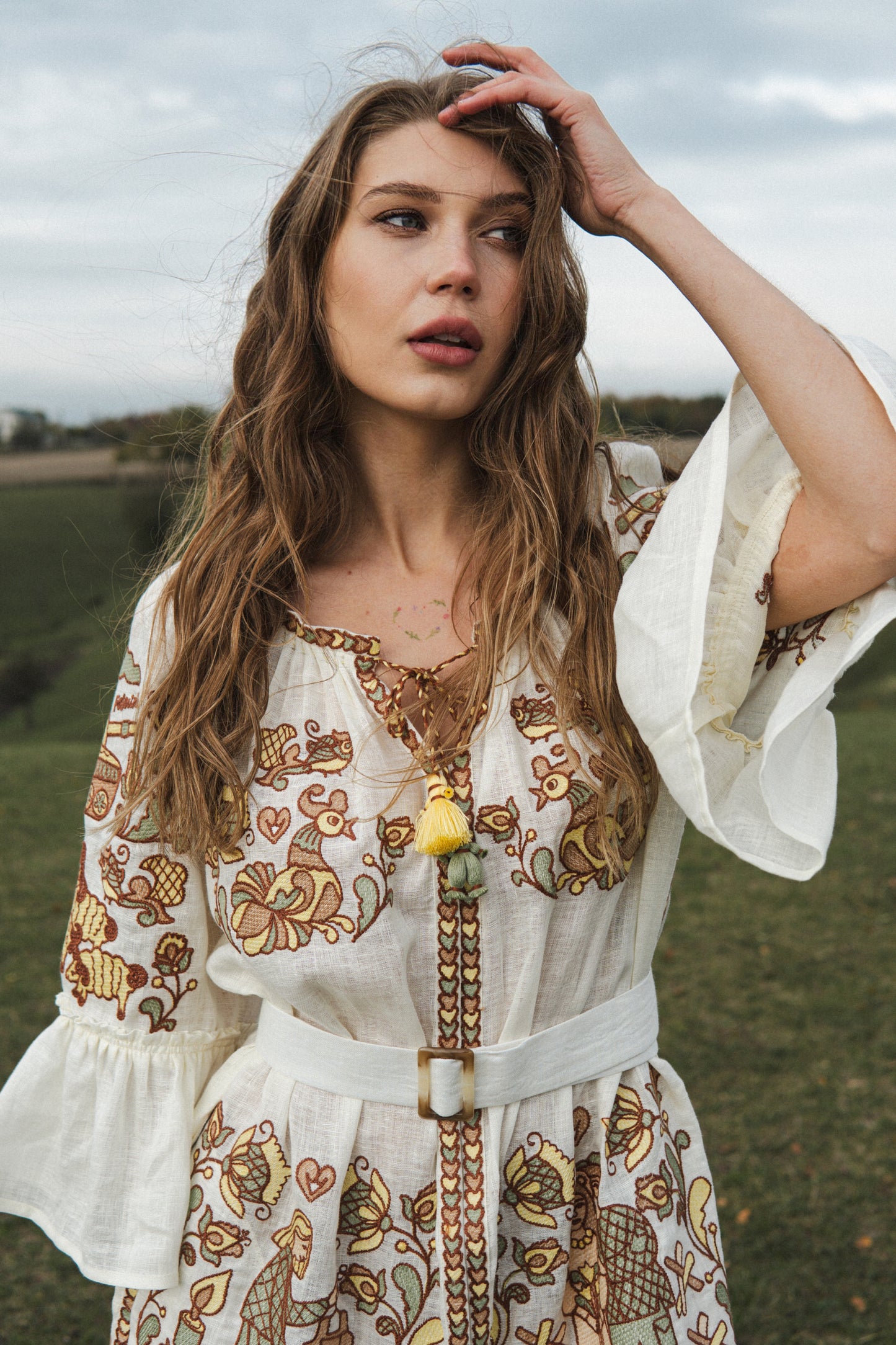 "Embroidery history" beige maxi dress FOBERINI