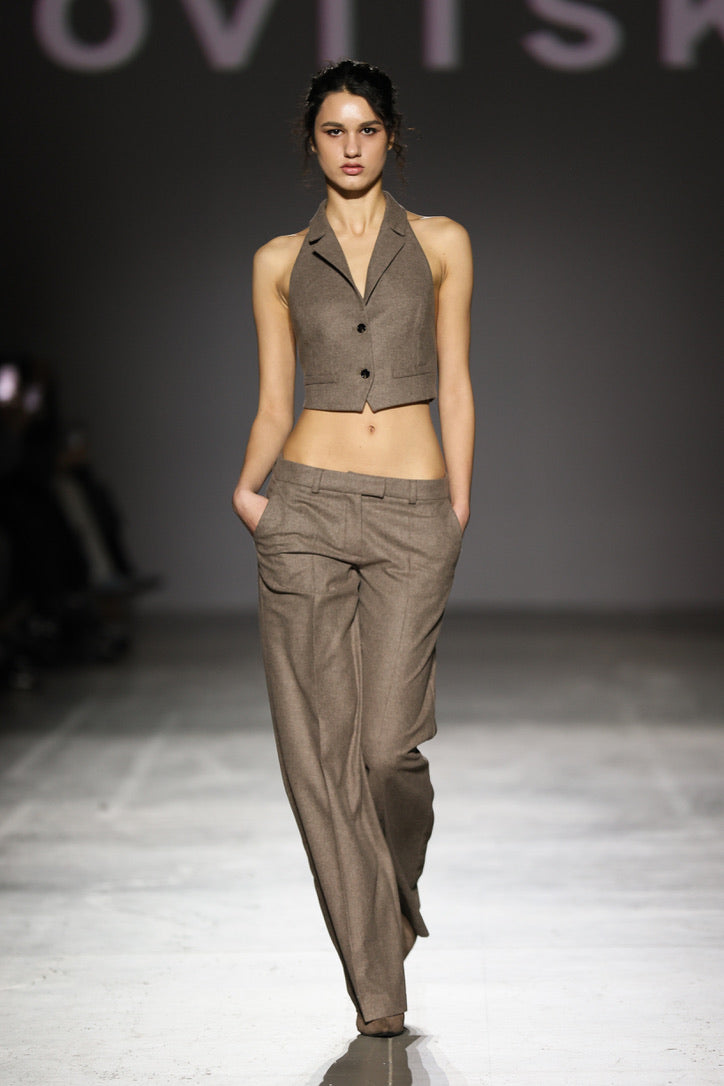 Brown cashmere vest with an open back NOVITSKA