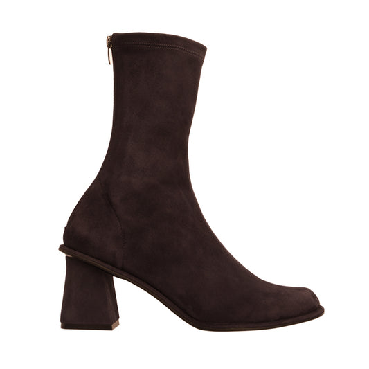 Anatomically shaped Valerie ankle boots LOOKIE ATELIER