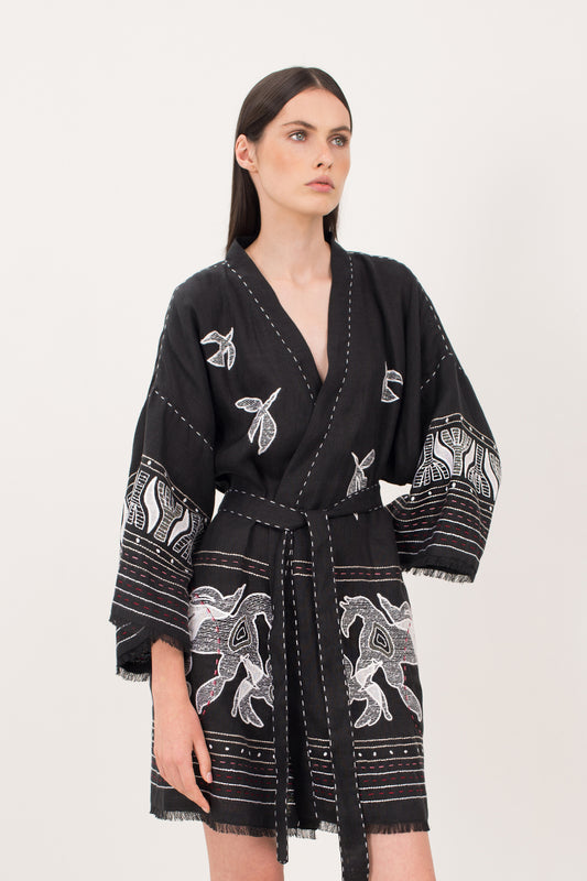 Animal realm short Kimono in Black My Sleeping Gypsy