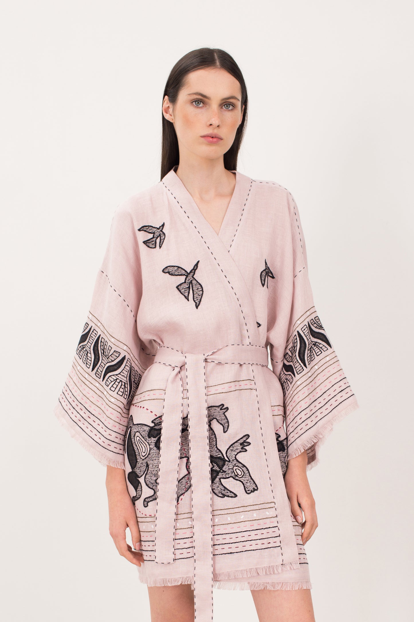 Animal realm short Kimono in Powder Pink My Sleeping Gypsy