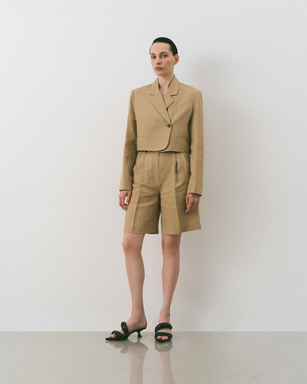 SHORT LINEN JACKET KATERINA KVIT