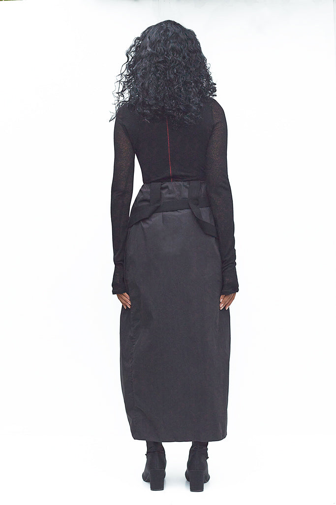 Base with transparent sleeves with red thread G2A