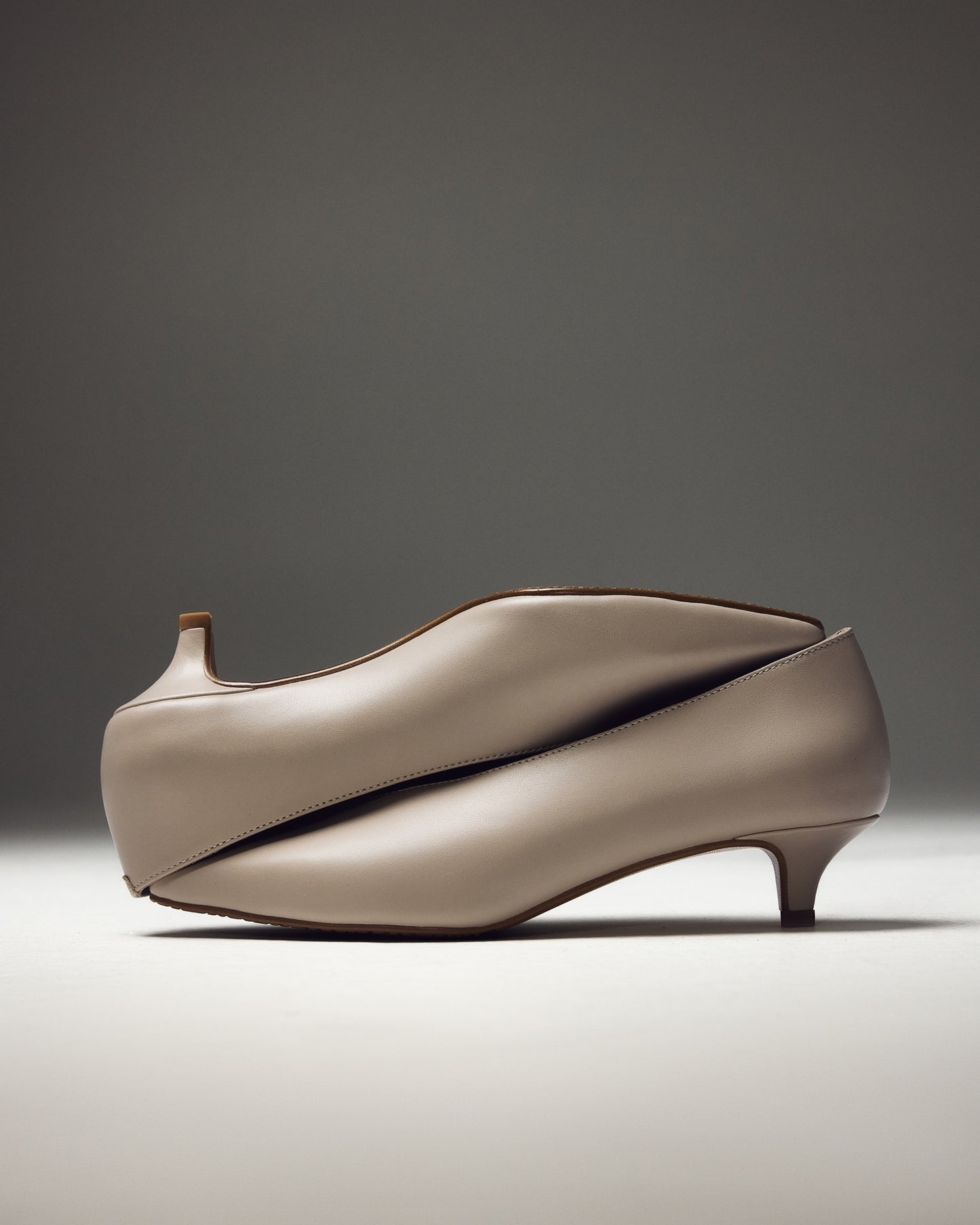 Comfortable Erica beige pumps for every day LOOKIE ATELIER