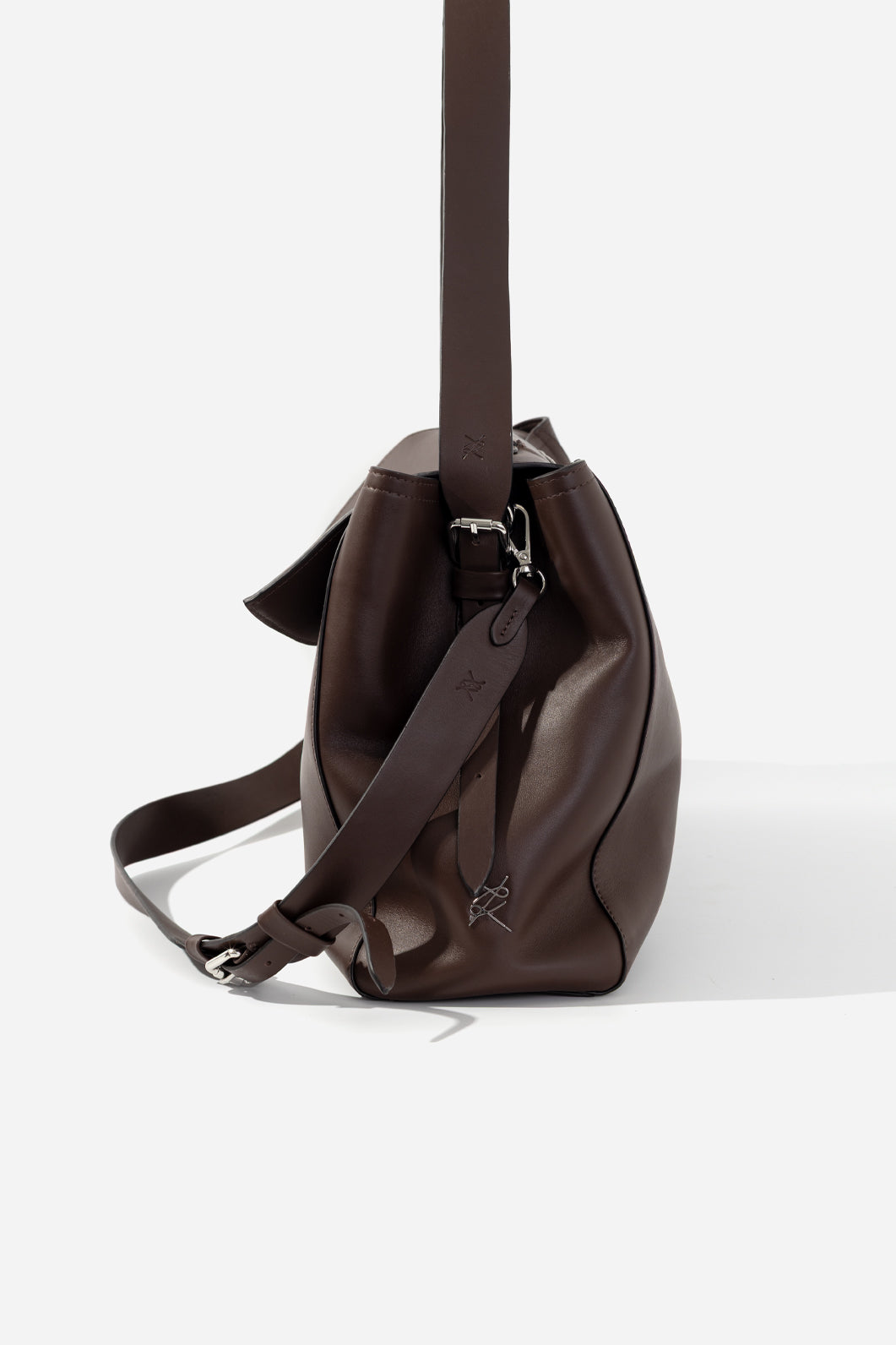 ERNESTINA 42 dark brown leather bag KACHOROVSKA, side profile