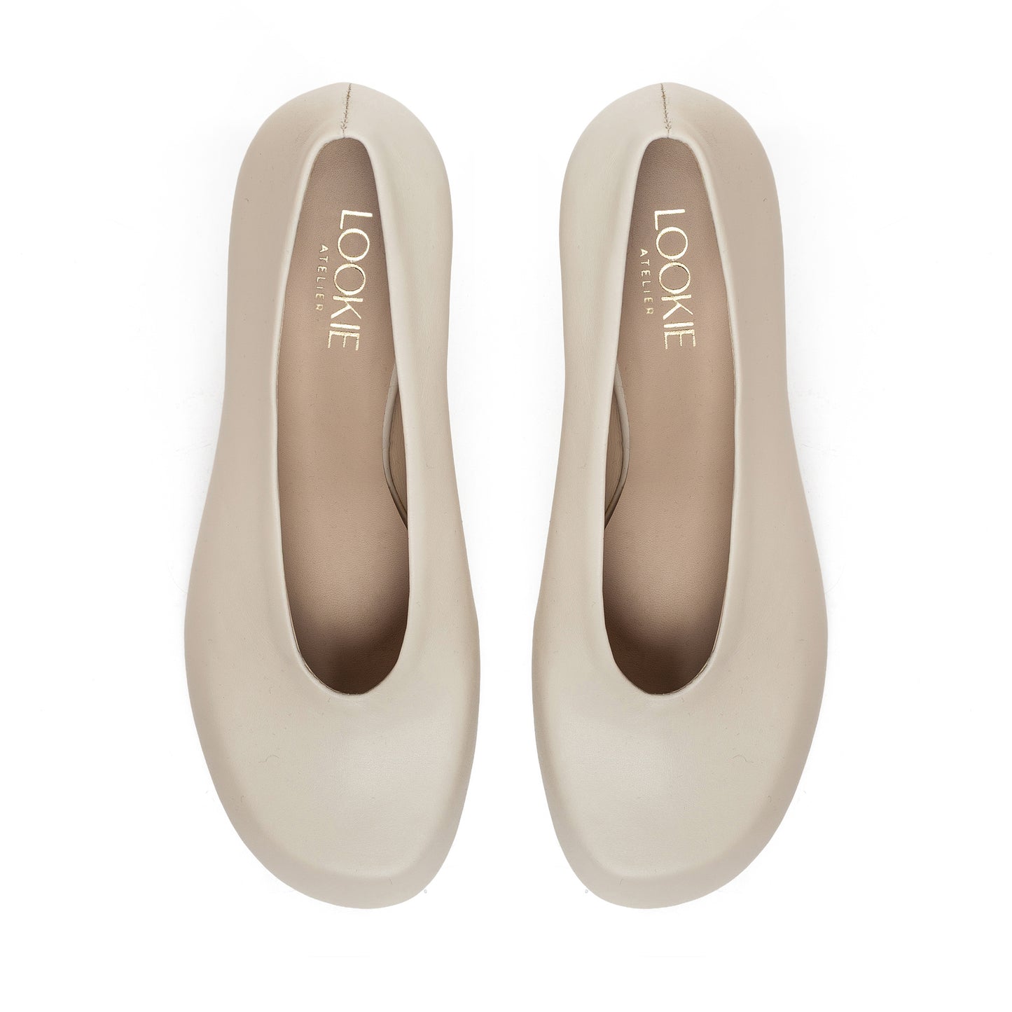 Fiona milky leather pumps LOOKIE ATELIER
