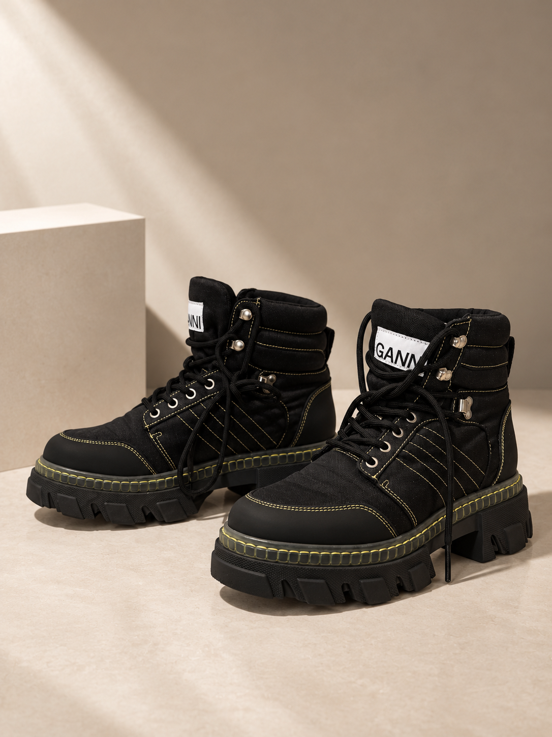 Black Platform Combat Boots GANNI (Pre-Owned)
