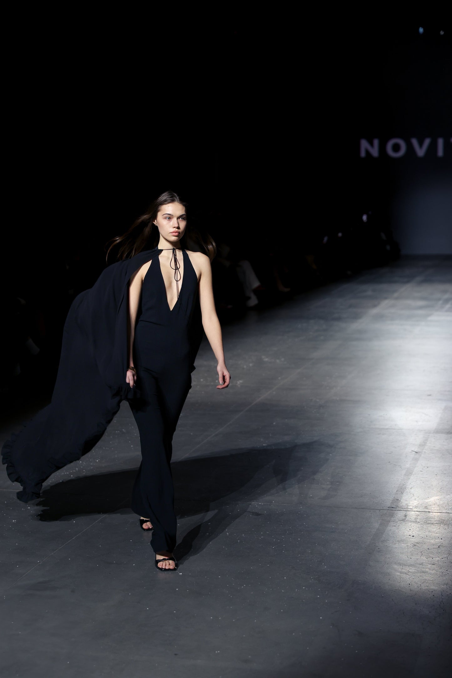 Silk cape with ruffles NOVITSKA