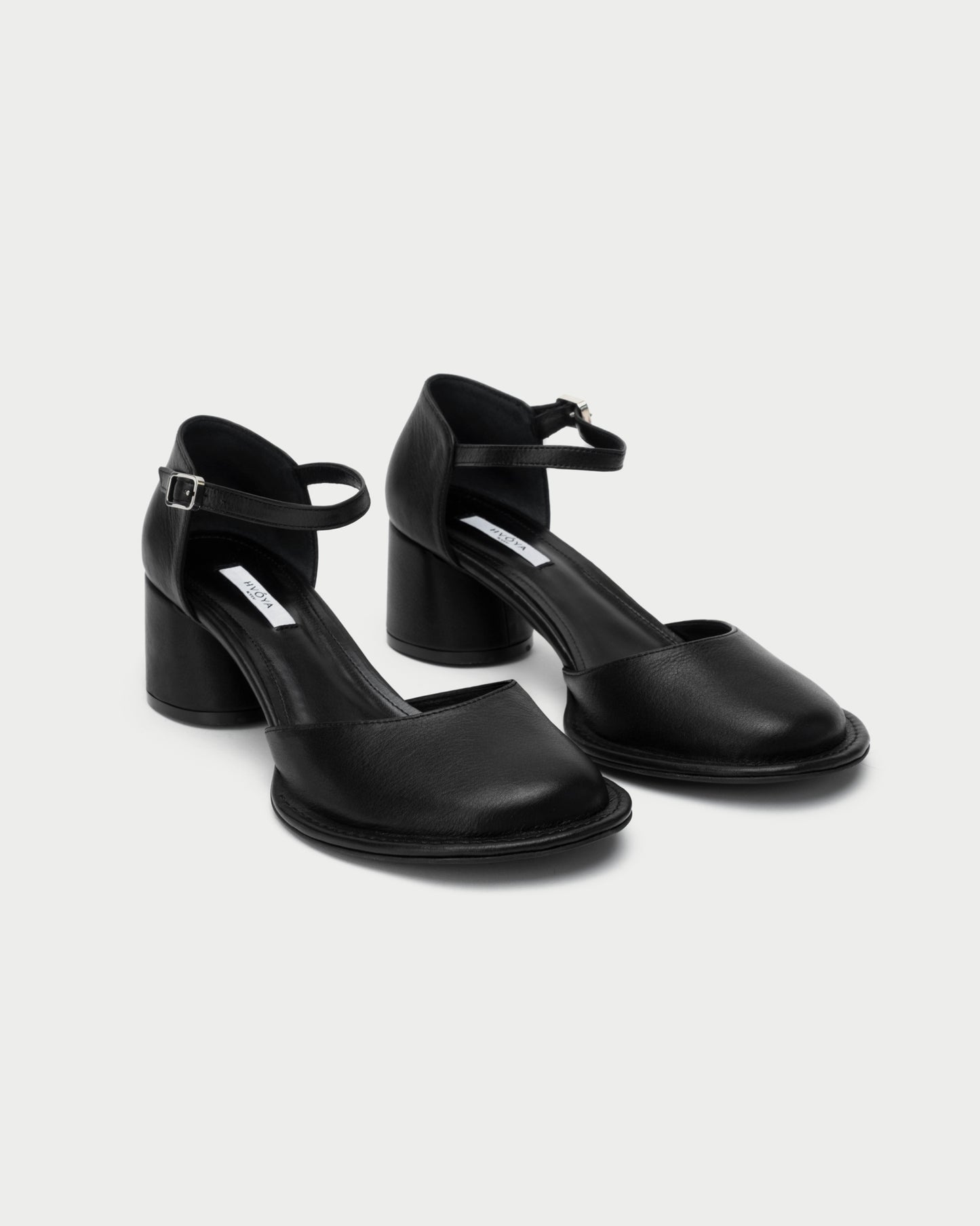 Halo Shoes Black HVOYA