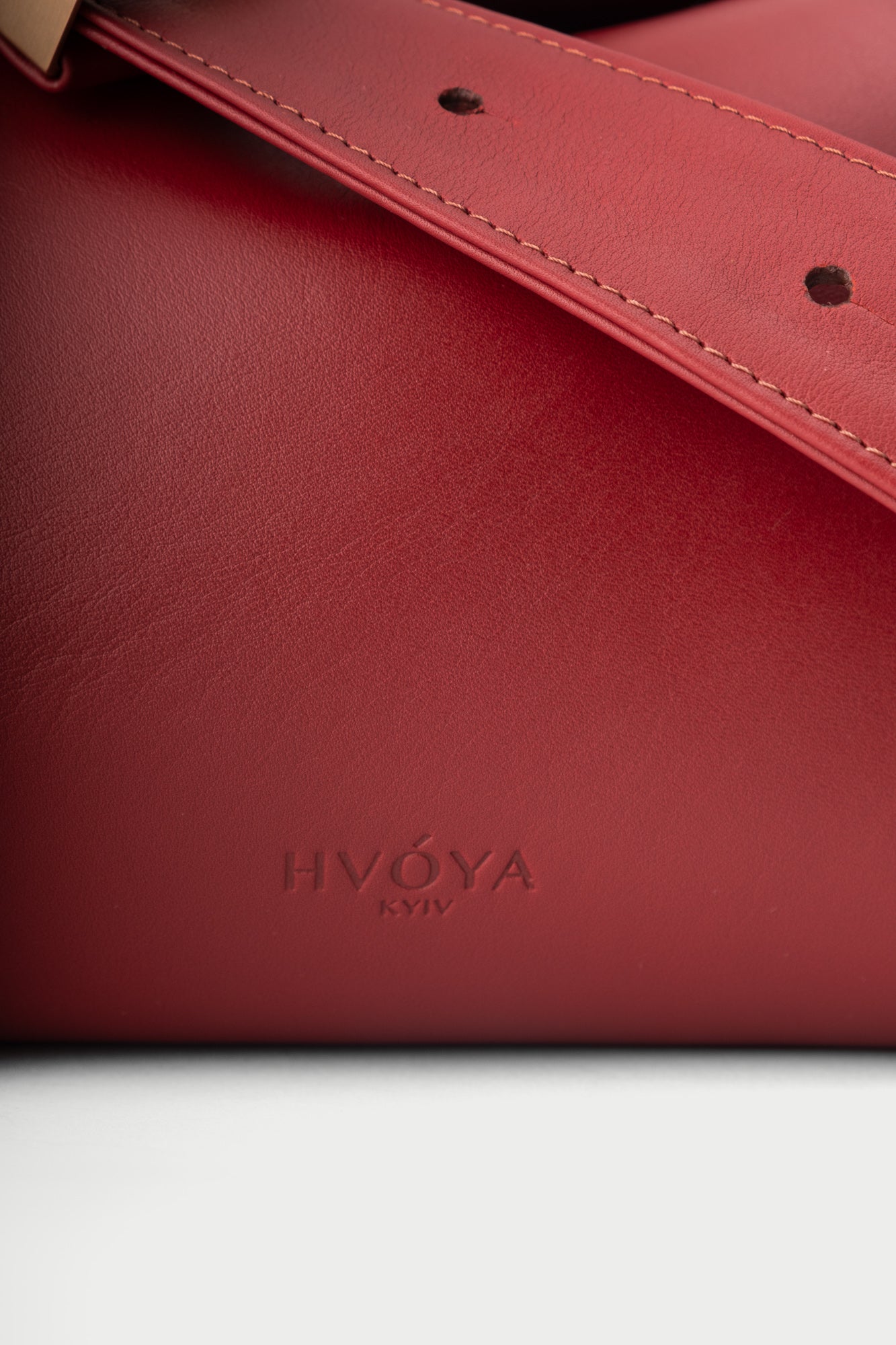 Niche Bag Red HVOYA