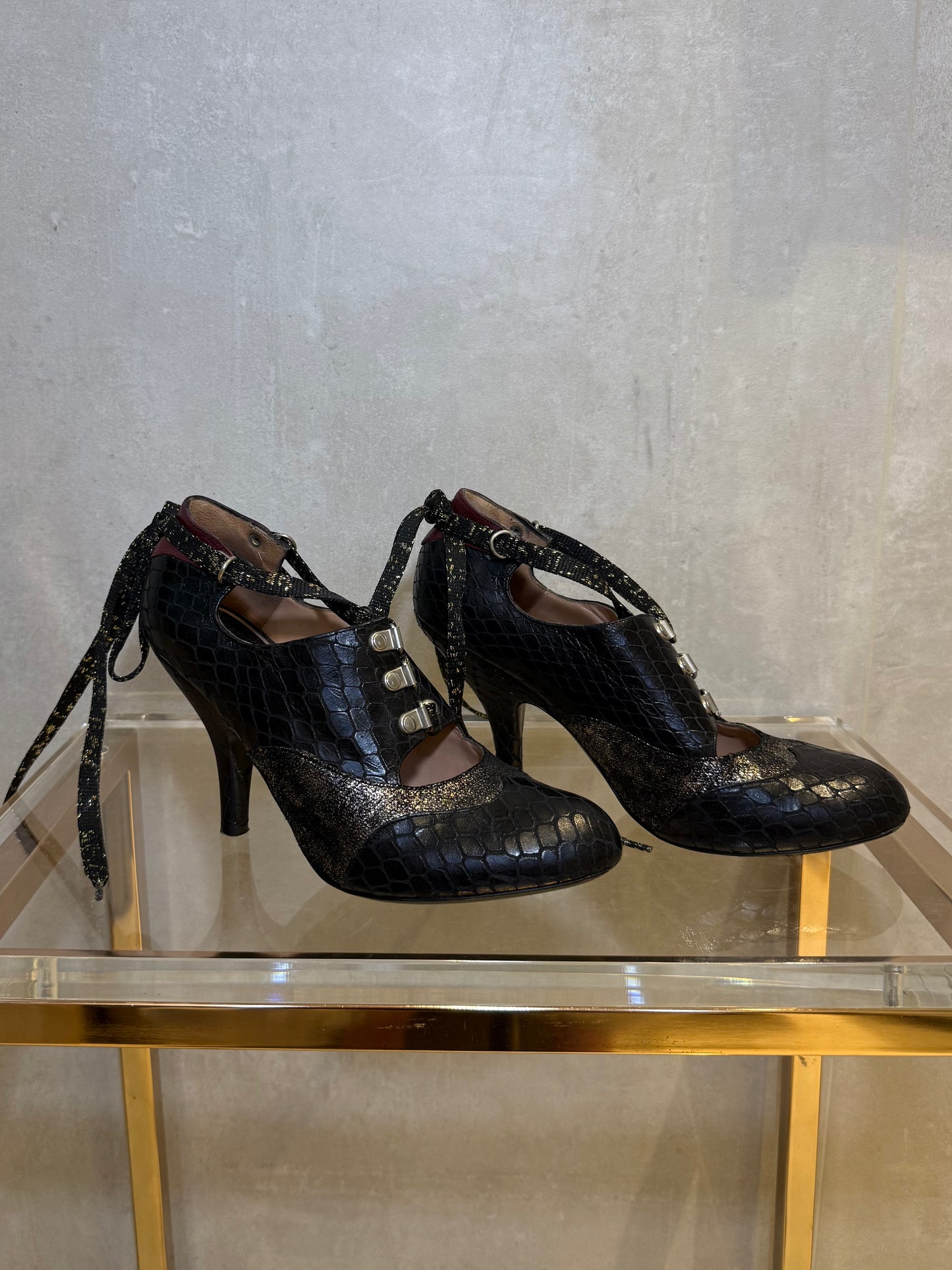 Gillie Heeled Shoes Black Gold VIVIENNE WESTWOOD (Pre-Owned)