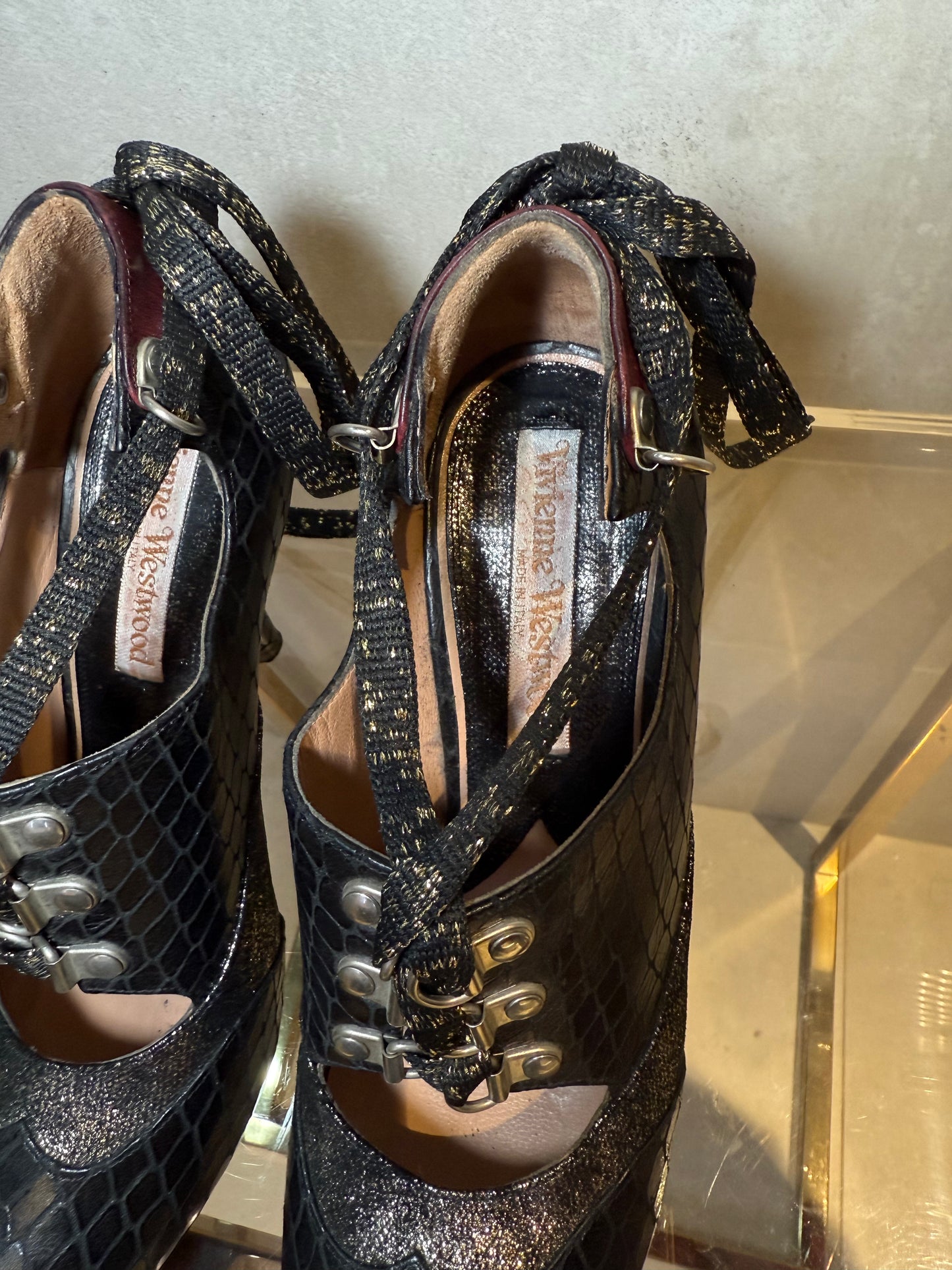 Gillie Heeled Shoes Black Gold VIVIENNE WESTWOOD (Pre-Owned)