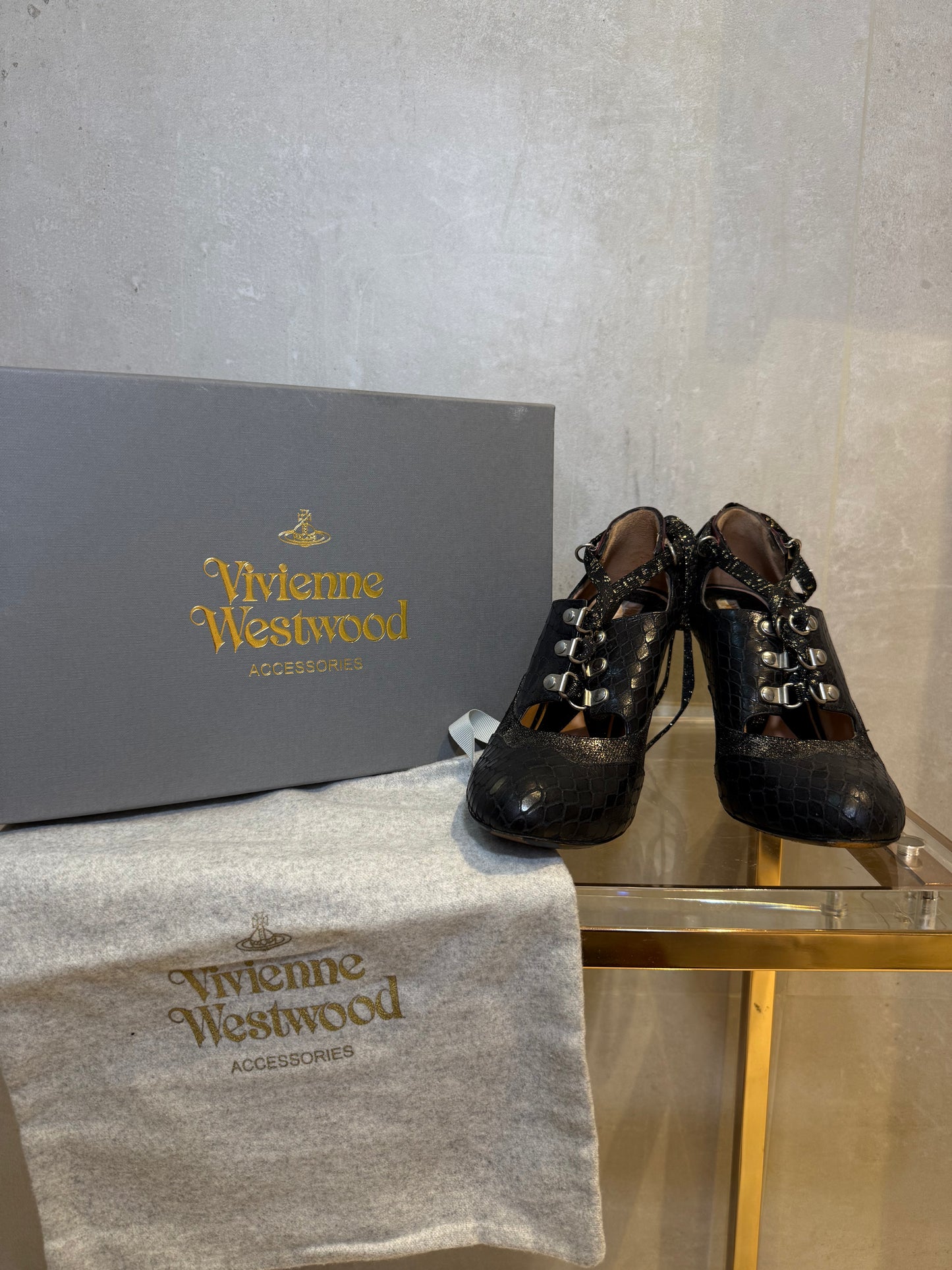 Gillie Heeled Shoes Black Gold VIVIENNE WESTWOOD (Pre-Owned)