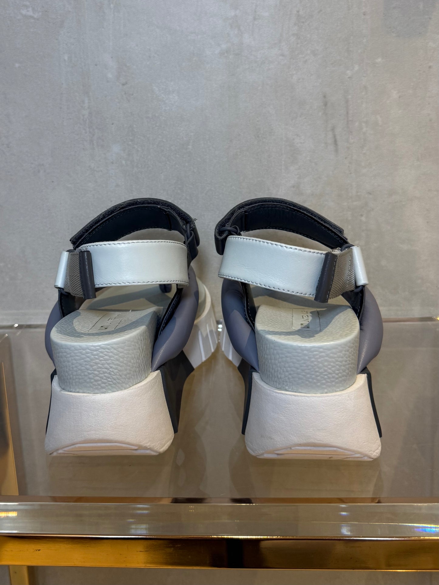 Delta Tong Sandals Grey UNITED NUDE (Pre-Owned)