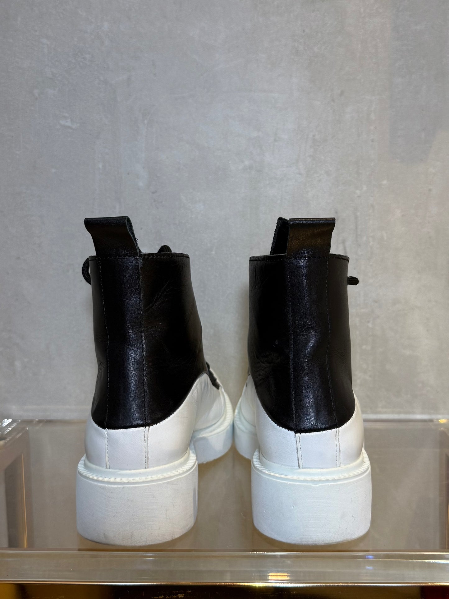 Platform Leather Boots LURDES BERGADA (Pre-Owned)