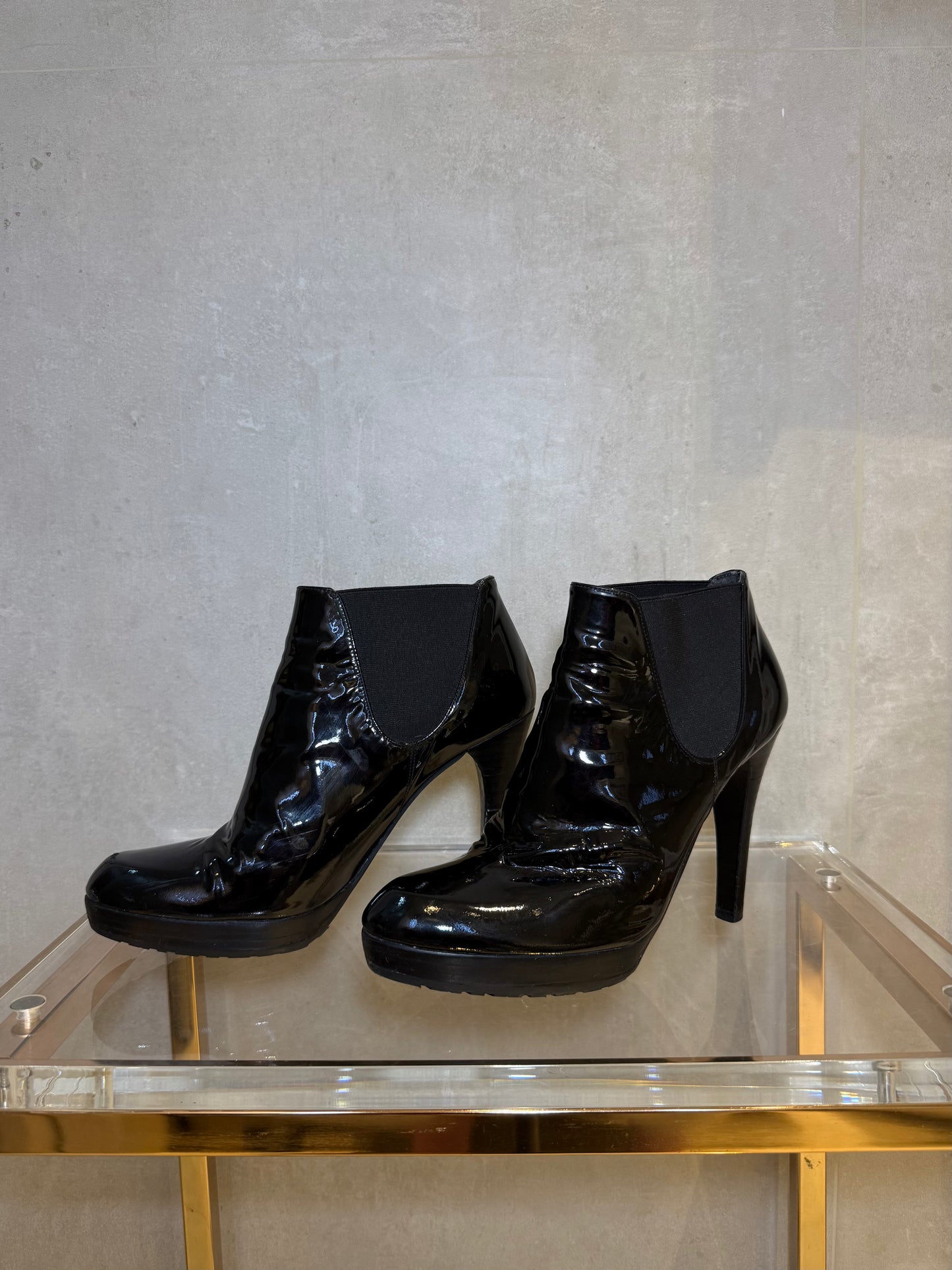 Whoop Black Patent Leather Ankle Boots STUART WEITZMAN (Pre-Owned)