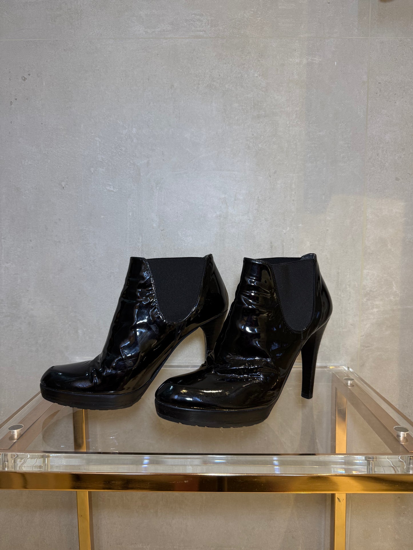 Whoop Black Patent Leather Ankle Boots STUART WEITZMAN (Pre-Owned)