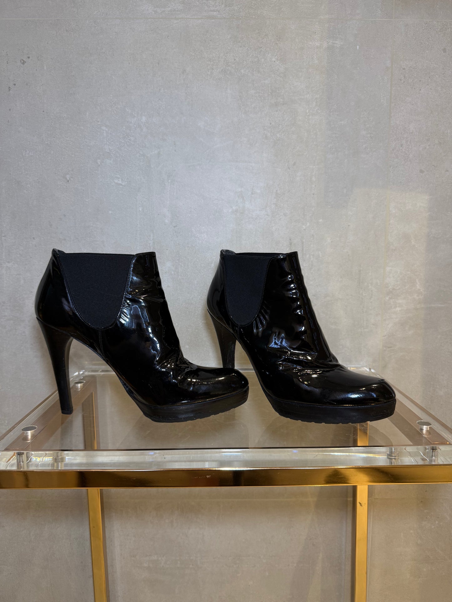 Whoop Black Patent Leather Ankle Boots STUART WEITZMAN (Pre-Owned)