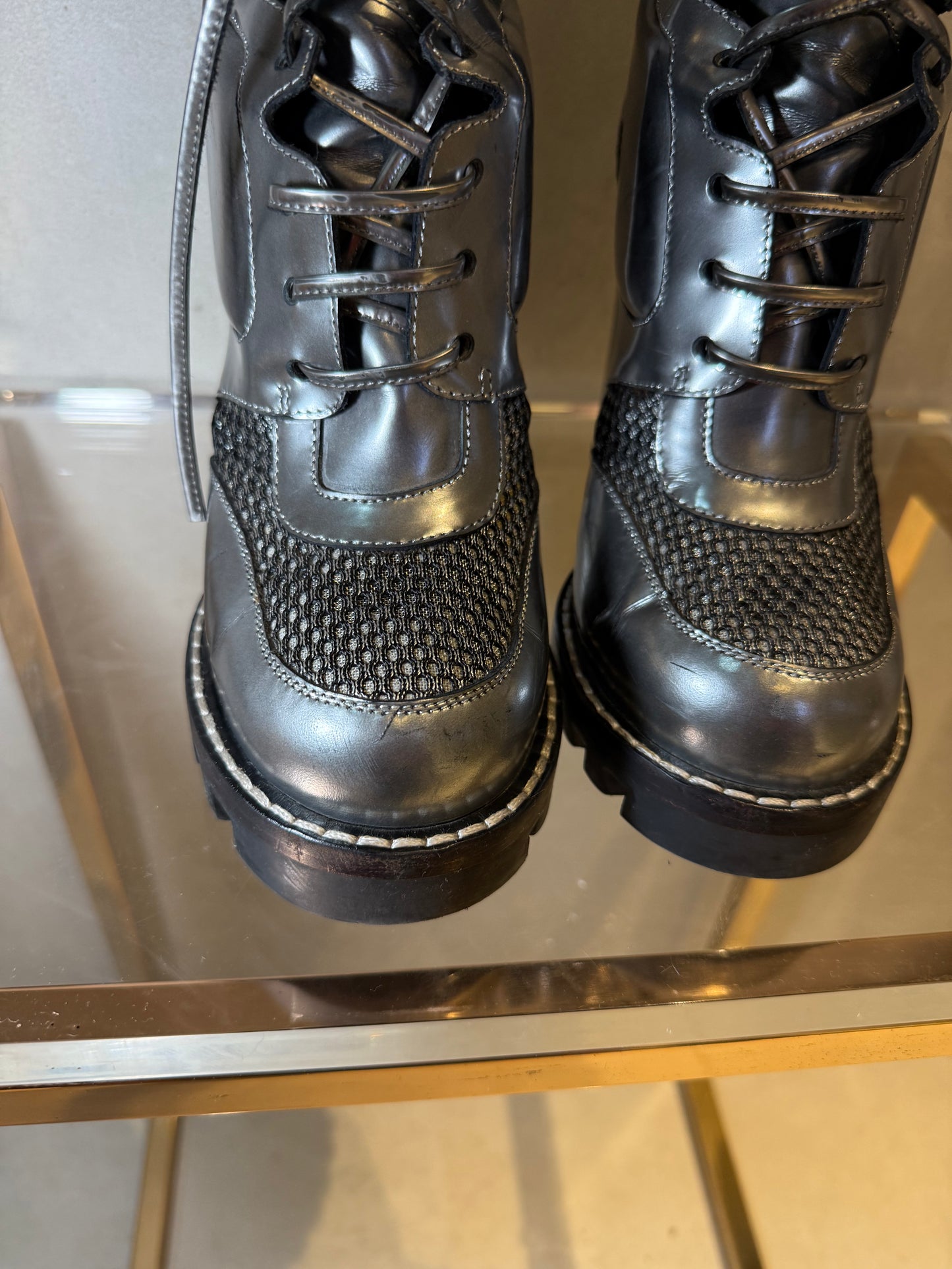 Leather Lace-Up Ankle Boots with Block Heel LOUIS VUITTON (Pre-Owned)