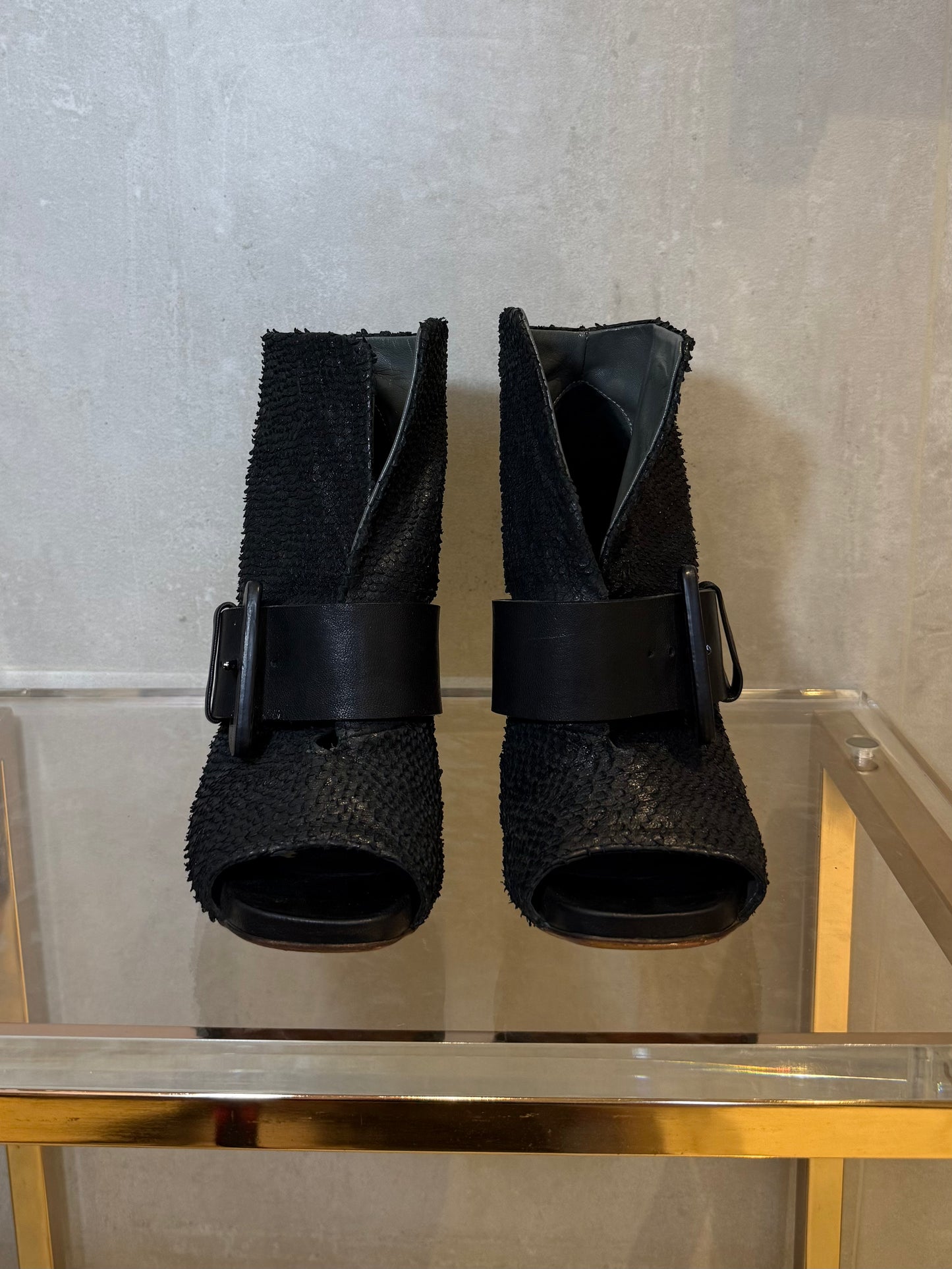 Heeled Ankle Boots Black Leather VERO CUOIO (Pre-Owned)