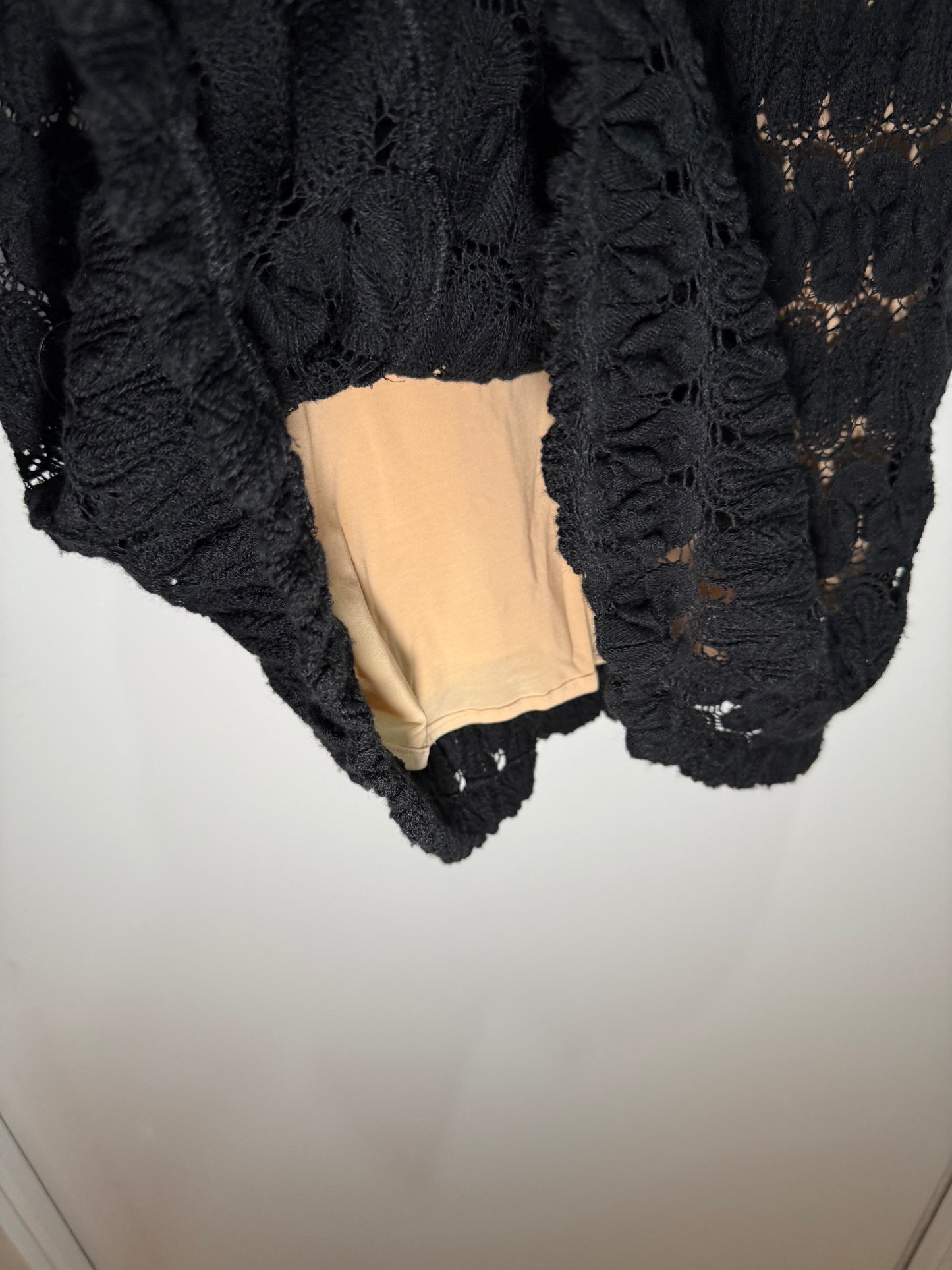 Black Lace Dress – Fitted Stretch Midi MARISA MINICUCCI (Pre-Owned)