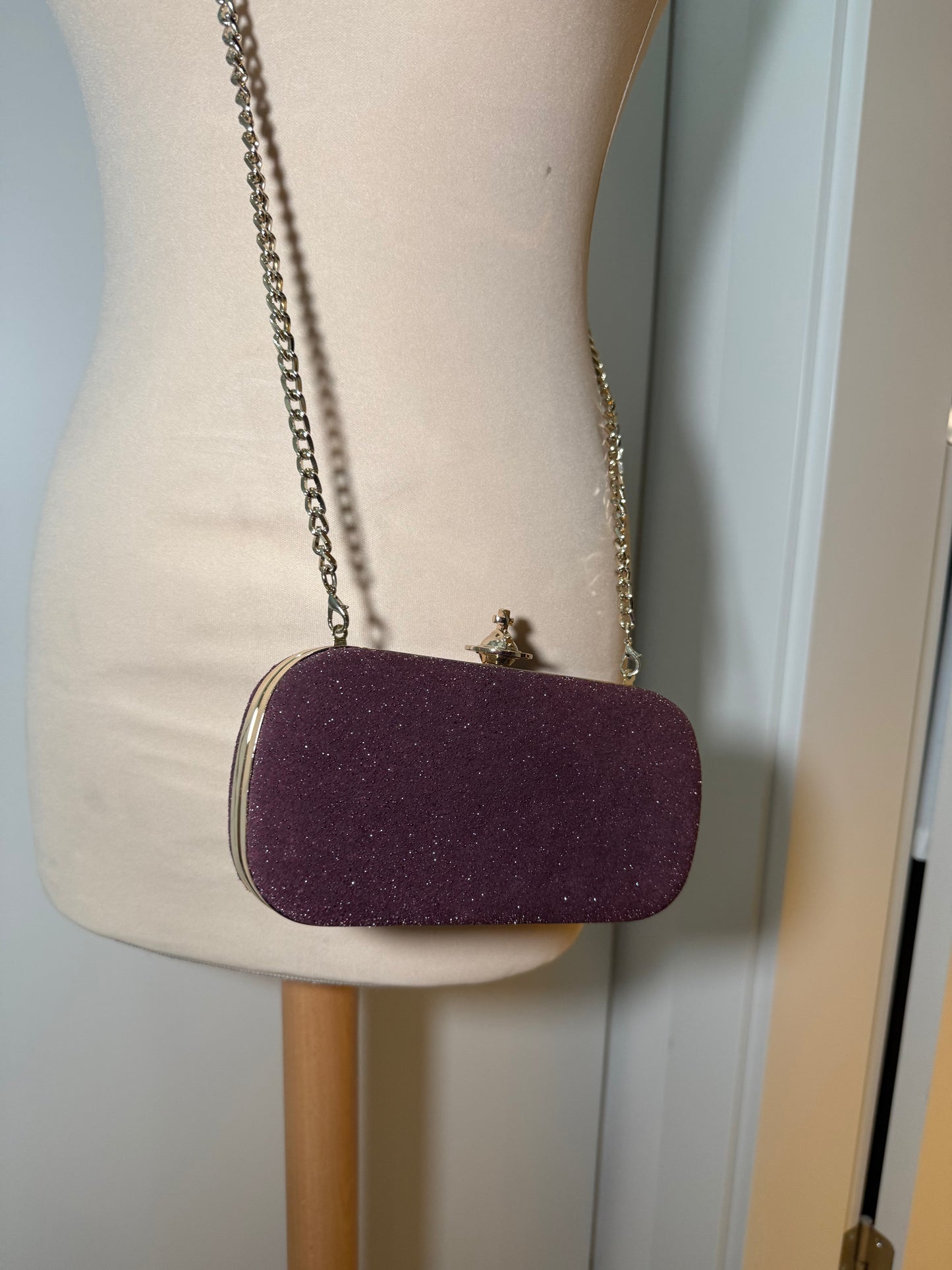 Burgundy Glitter Clutch Bag with Chain VIVIENNE WESTWOOD (Pre-Owned)