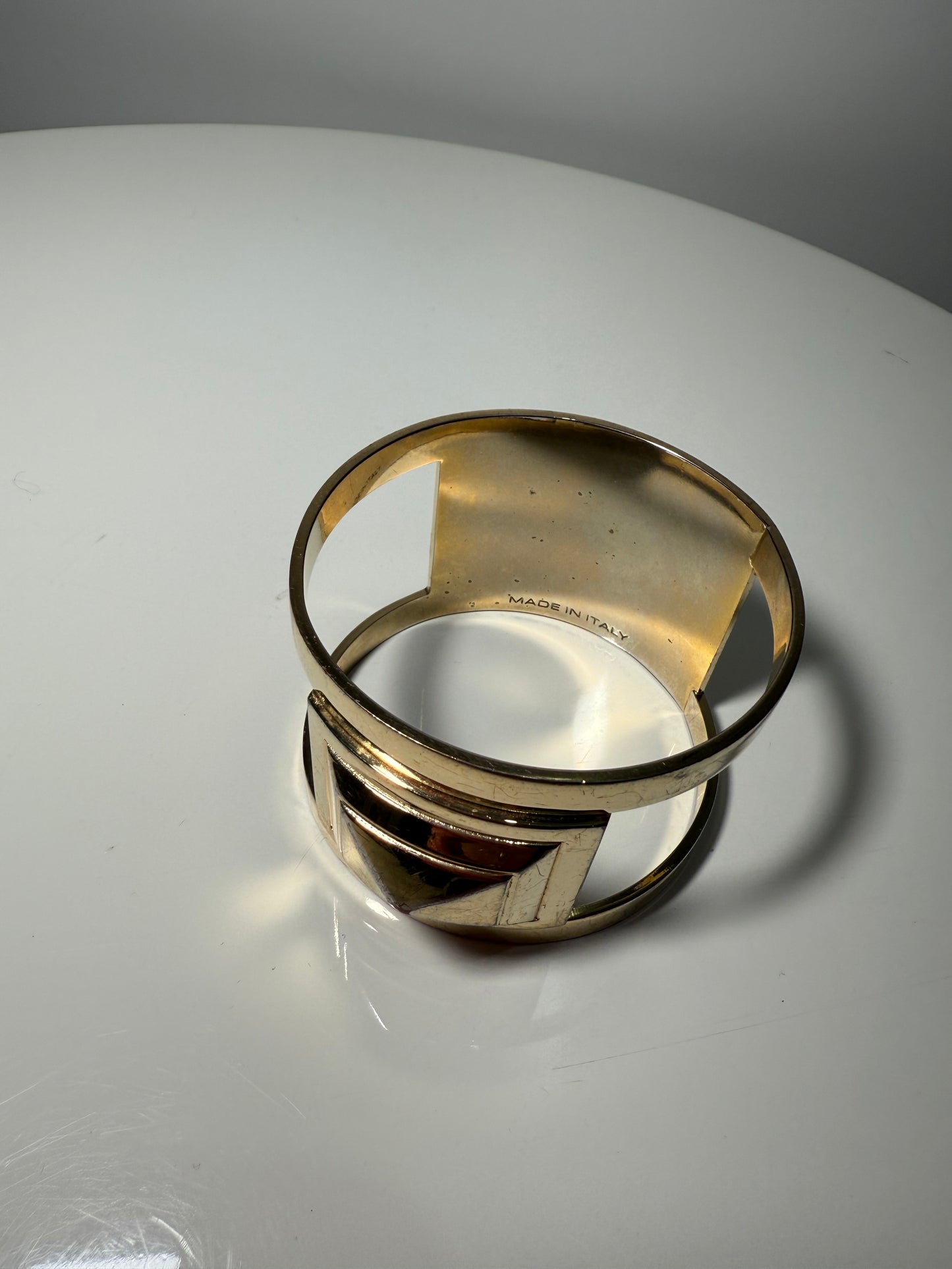 Gold Cuff Bracelet DSQUARED2 (Pre-Owned)