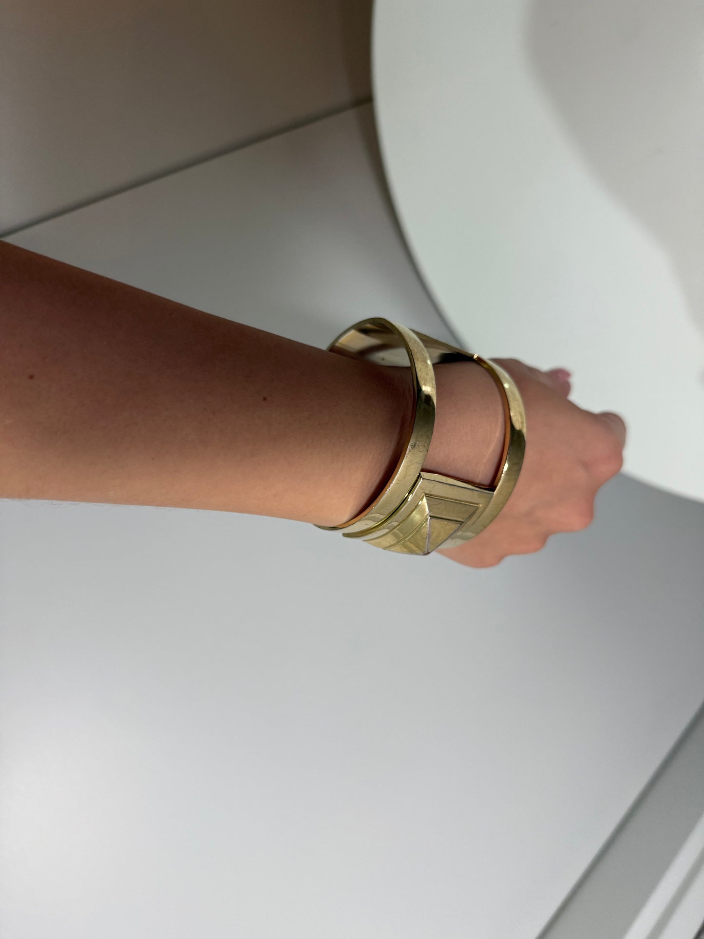 Gold Cuff Bracelet DSQUARED2 (Pre-Owned)
