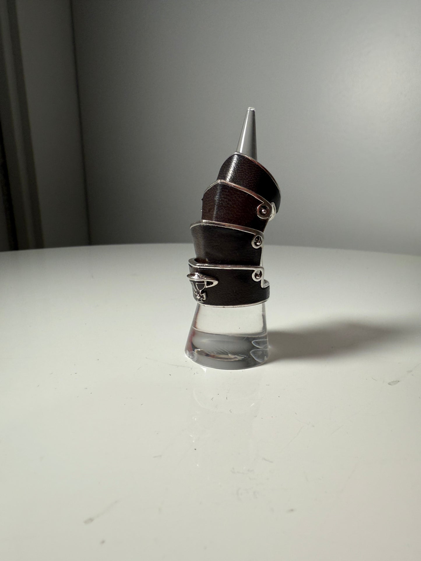 Orb Armour Leather Wrap Ring VIVIENNE WESTWOOD (Pre-Owned)