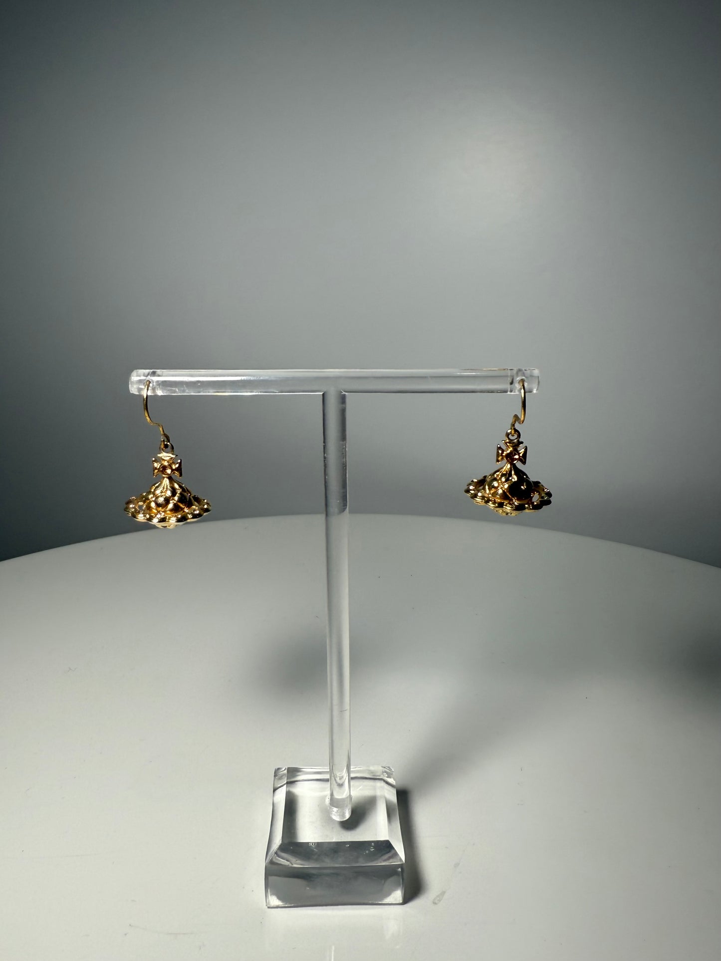 Orb Drop / Saturn Earrings Gold Tone VIVIENNE WESTWOOD (Pre-Owned)