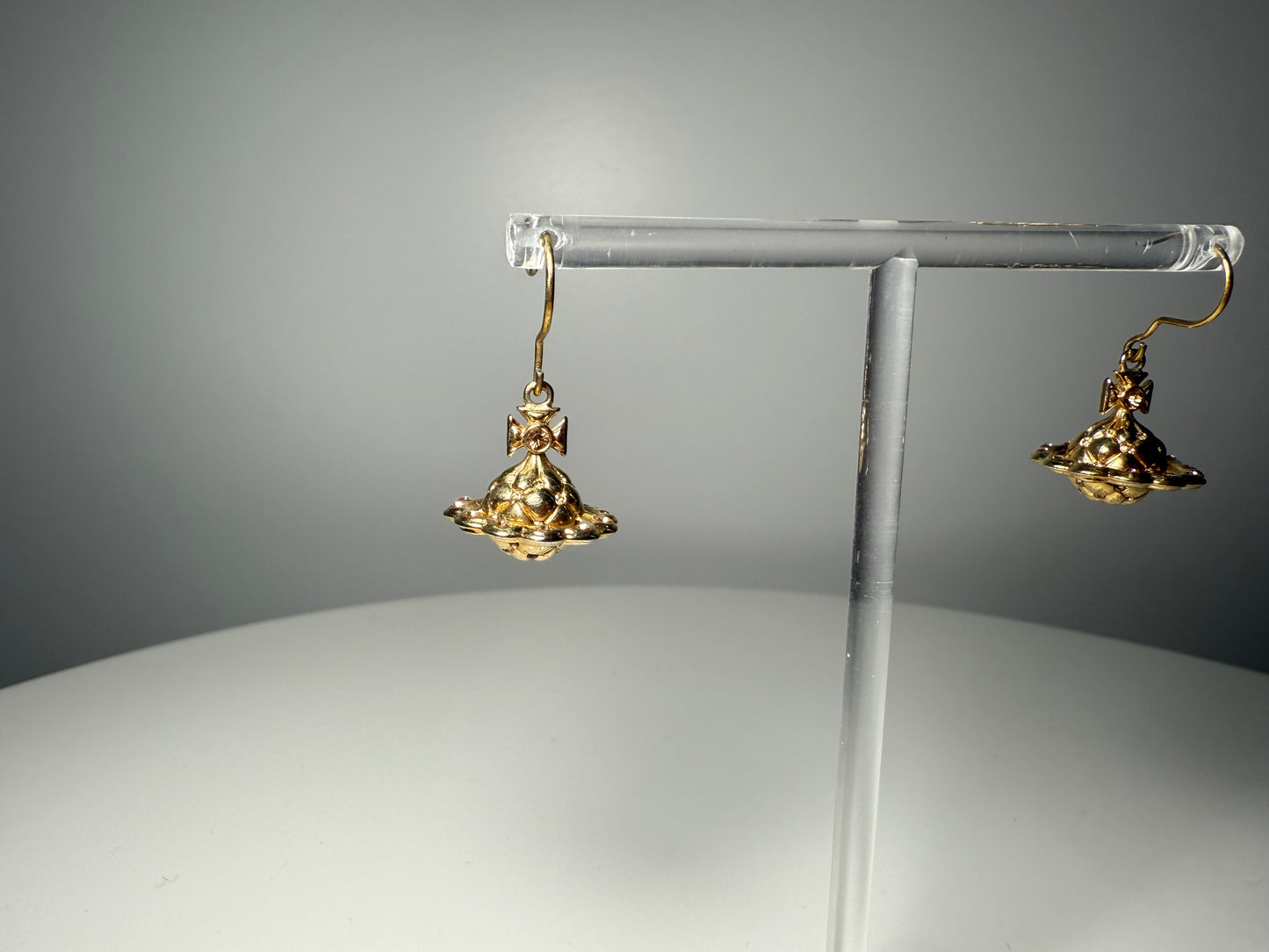 Orb Drop / Saturn Earrings Gold Tone VIVIENNE WESTWOOD (Pre-Owned)