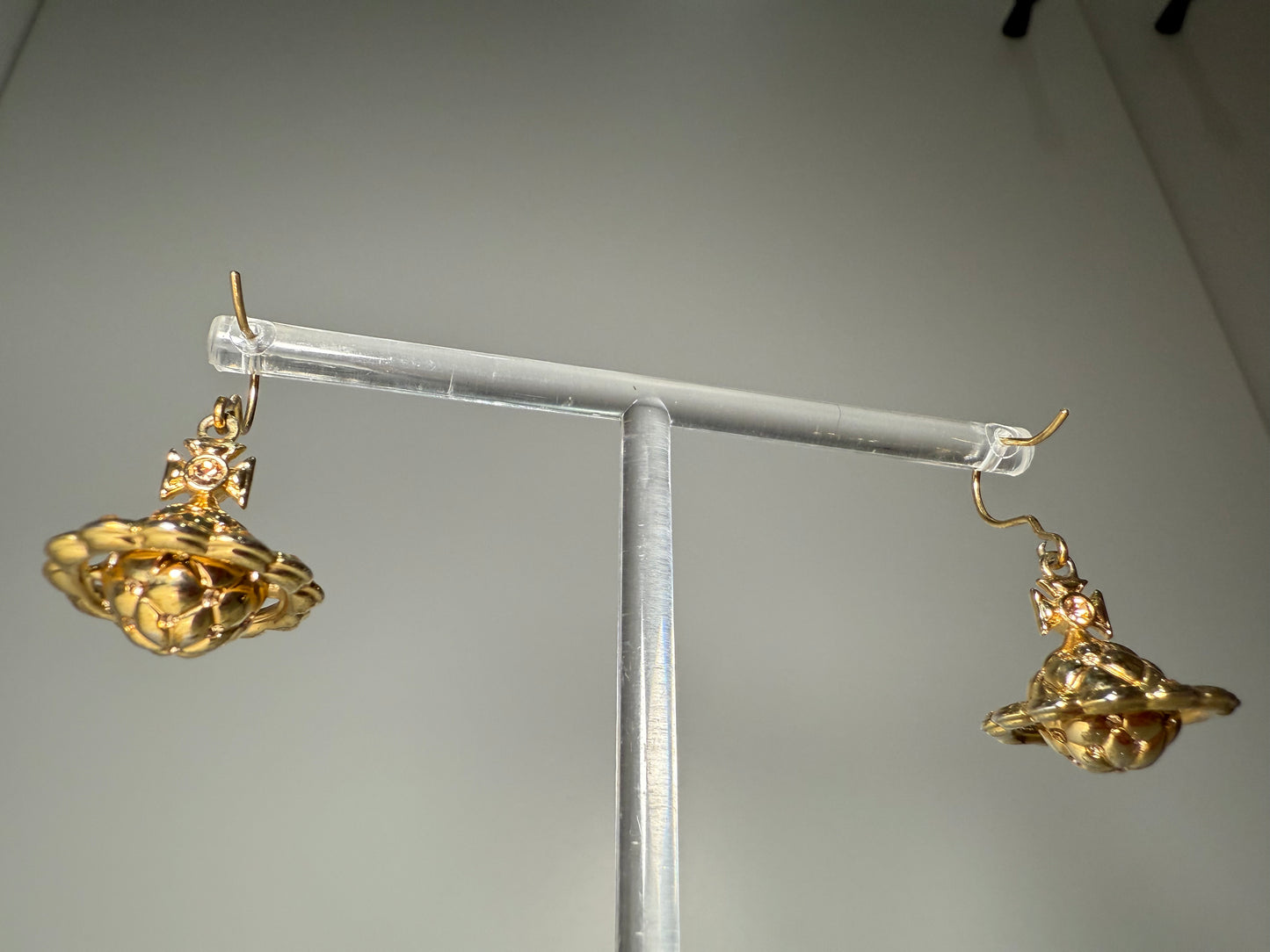 Orb Drop / Saturn Earrings Gold Tone VIVIENNE WESTWOOD (Pre-Owned)