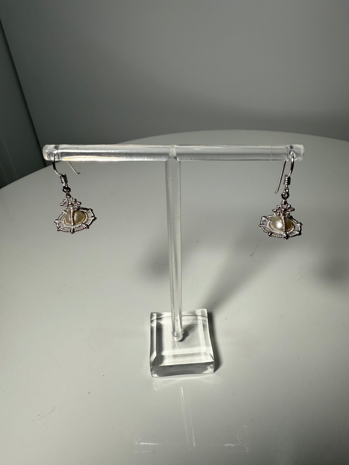 Pearl Saturn Drop Earrings Silver VIVIENNE WESTWOOD (Pre-Owned)