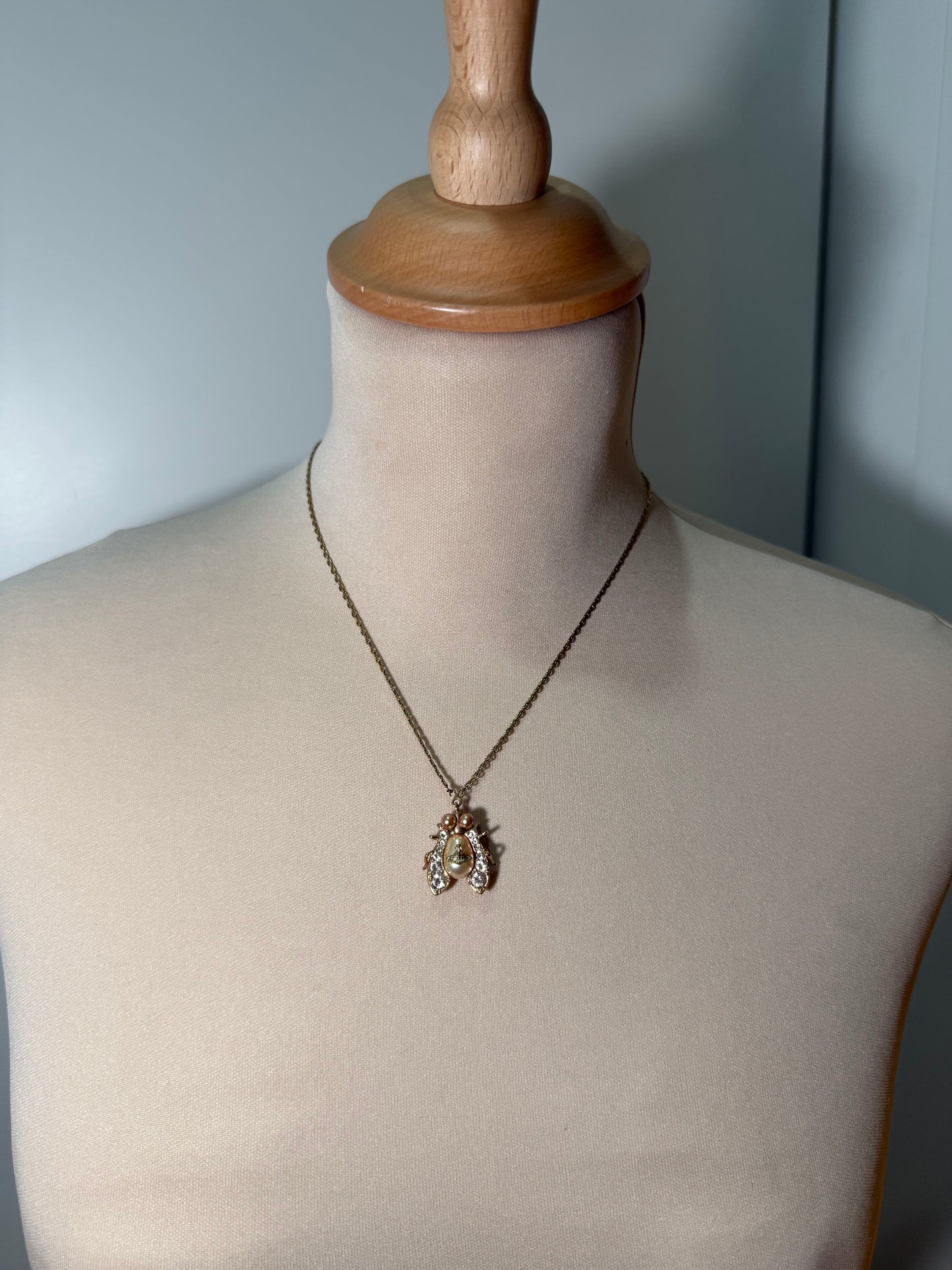 Crystal Pendant Necklace Gold Tone VIVIENNE WESTWOOD (Pre-Owned)