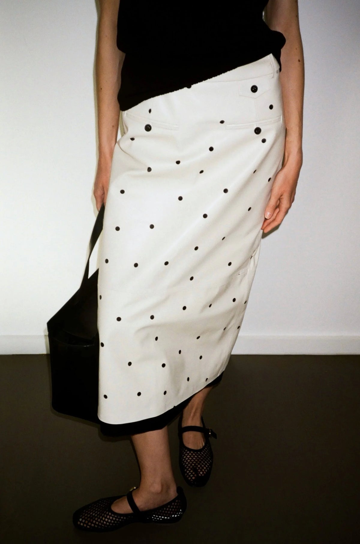 PERFORATION LEATHER SKIRT  KATERINA KVIT