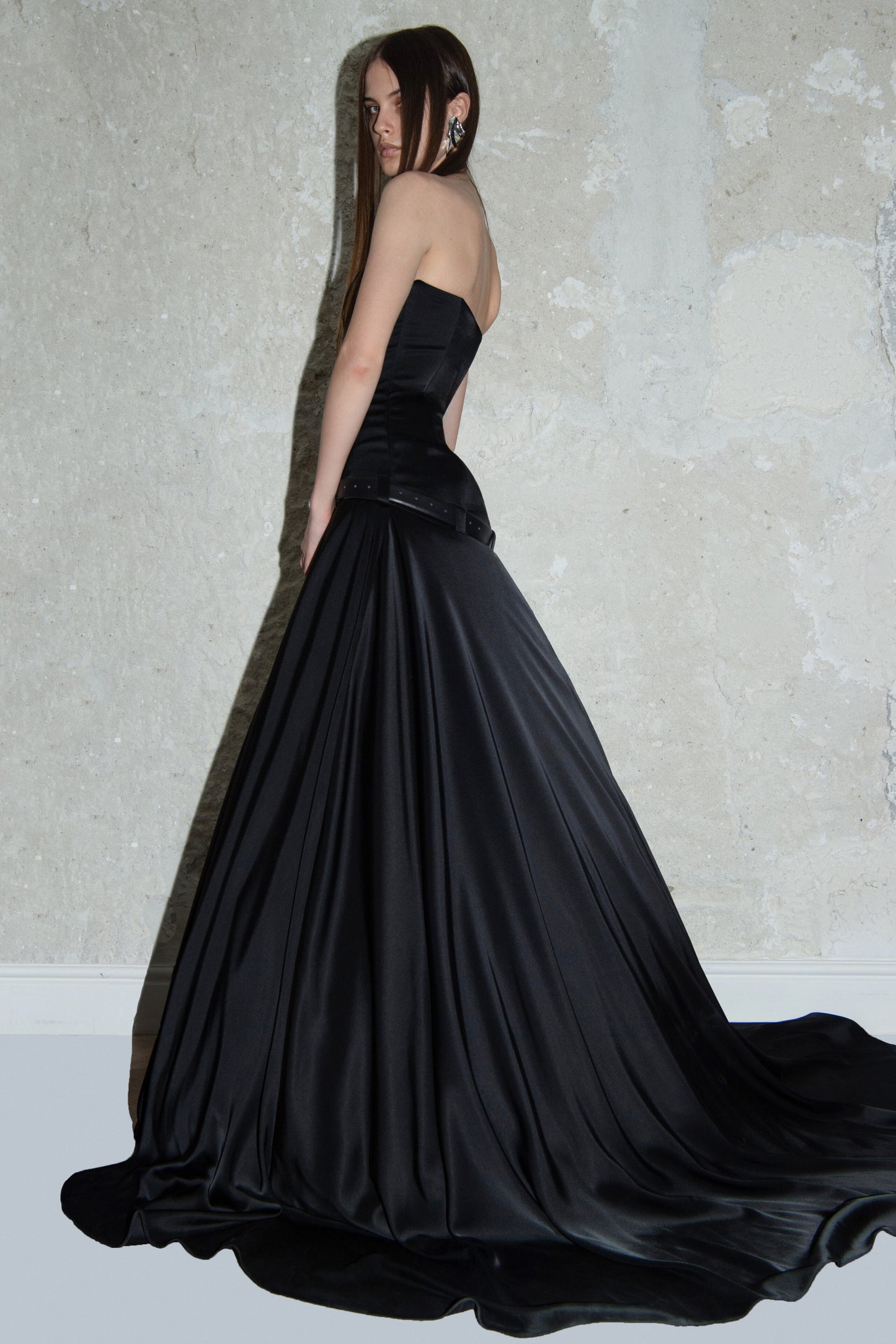 Midnight Gown VESTIAIRE D'UN OISEAU LIBRE