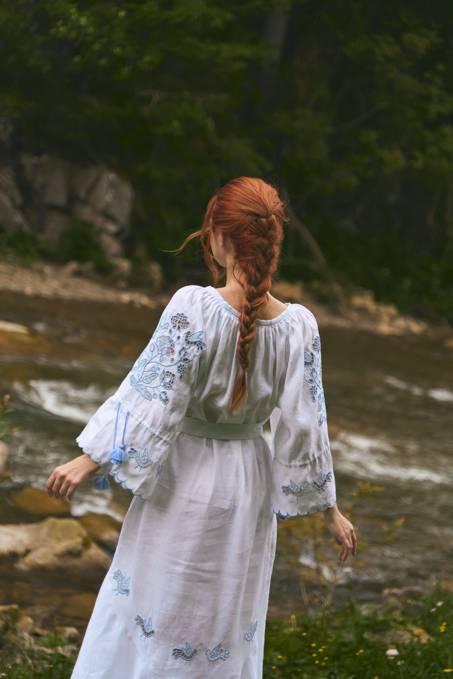 Tree of life white maxi dress with blue embroidery FOBERINI