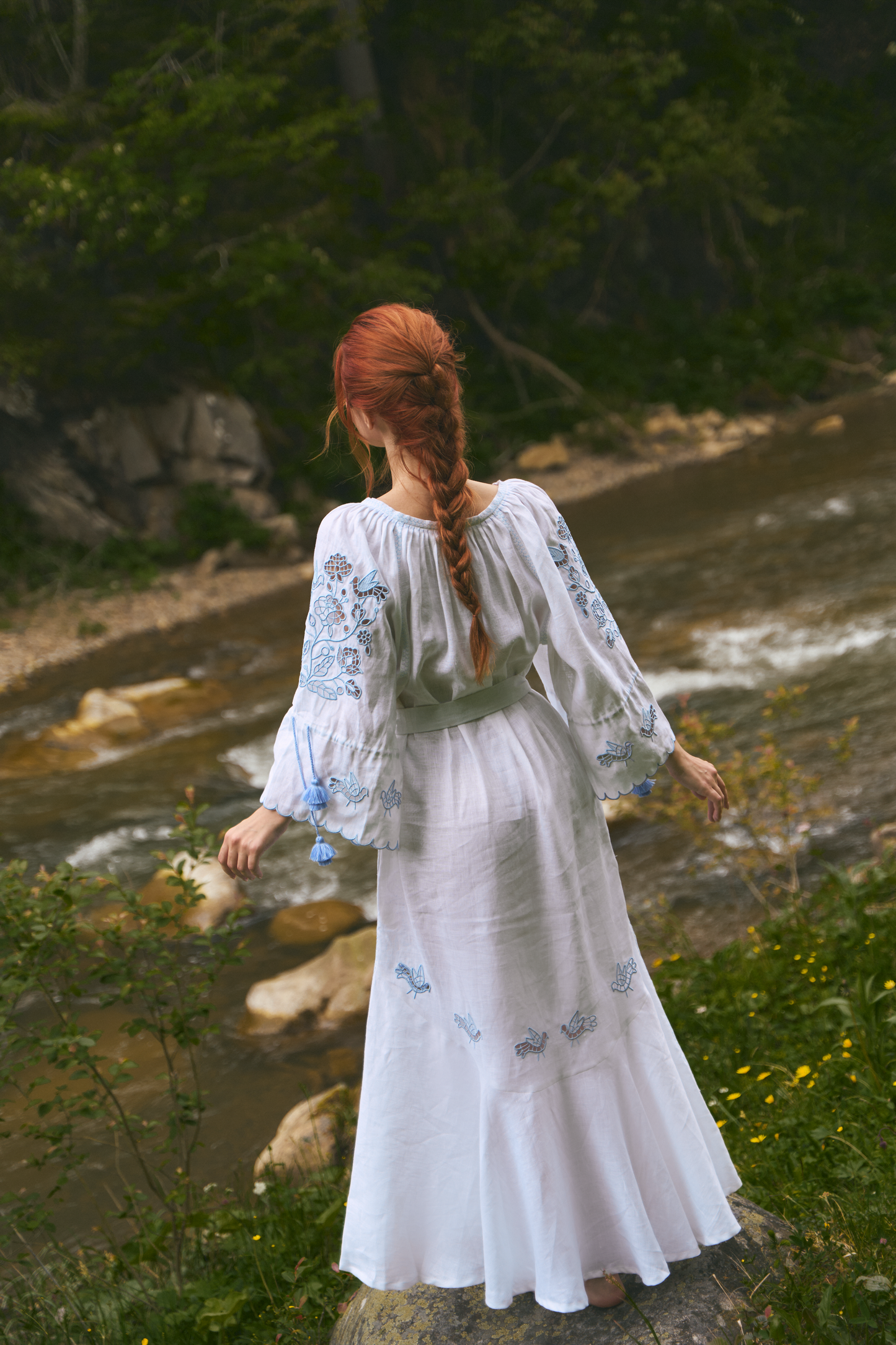 Tree of life white maxi dress with blue embroidery FOBERINI