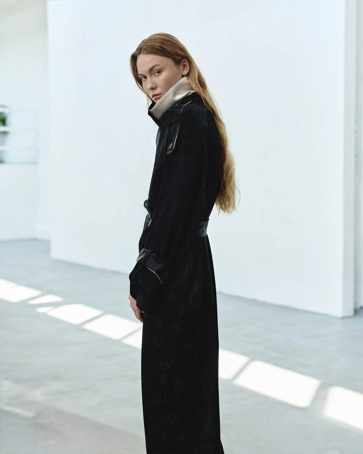 VISCOSE COAT KATERINA KVIT