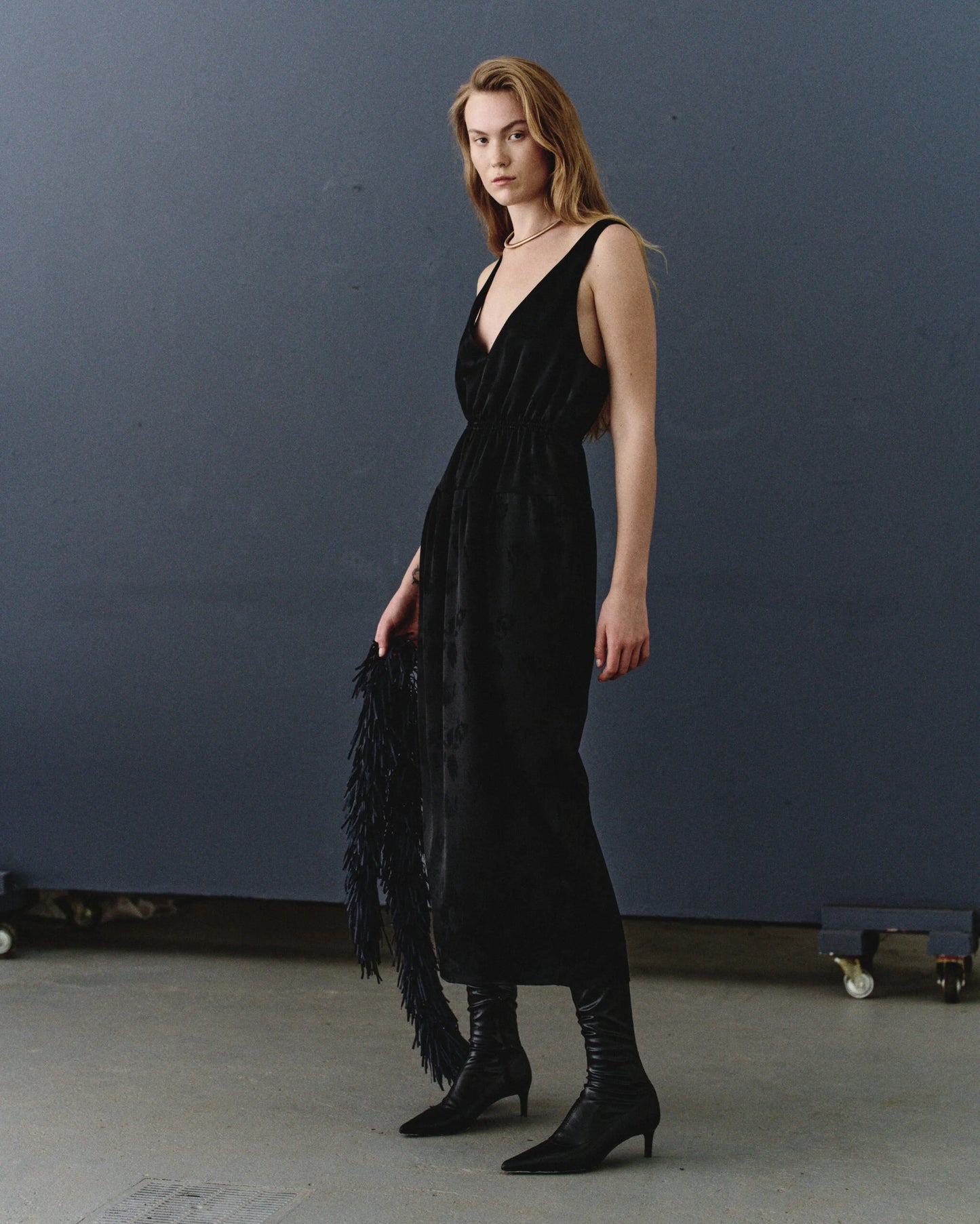 BLACK FLOWER DRESS KATERINA KVIT