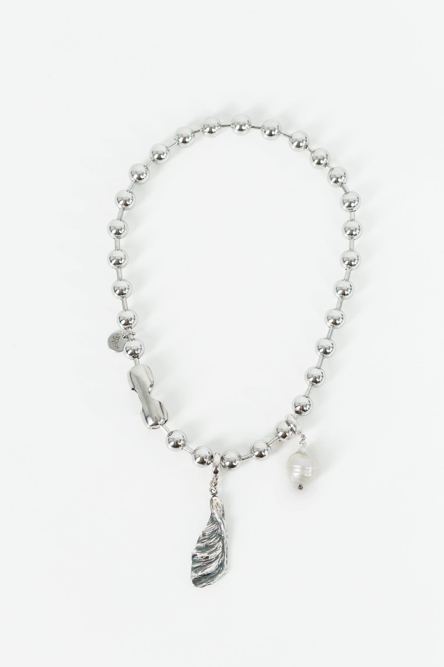 ELEONORA SILVER necklace with baroque pearl and pendantSAMOKISH