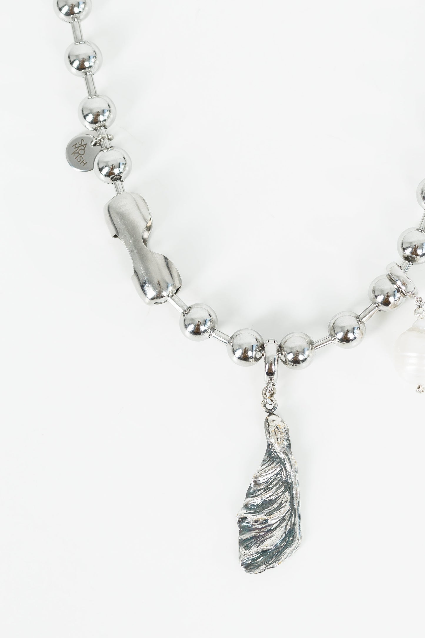 ELEONORA SILVER necklace with baroque pearl and pendantSAMOKISH